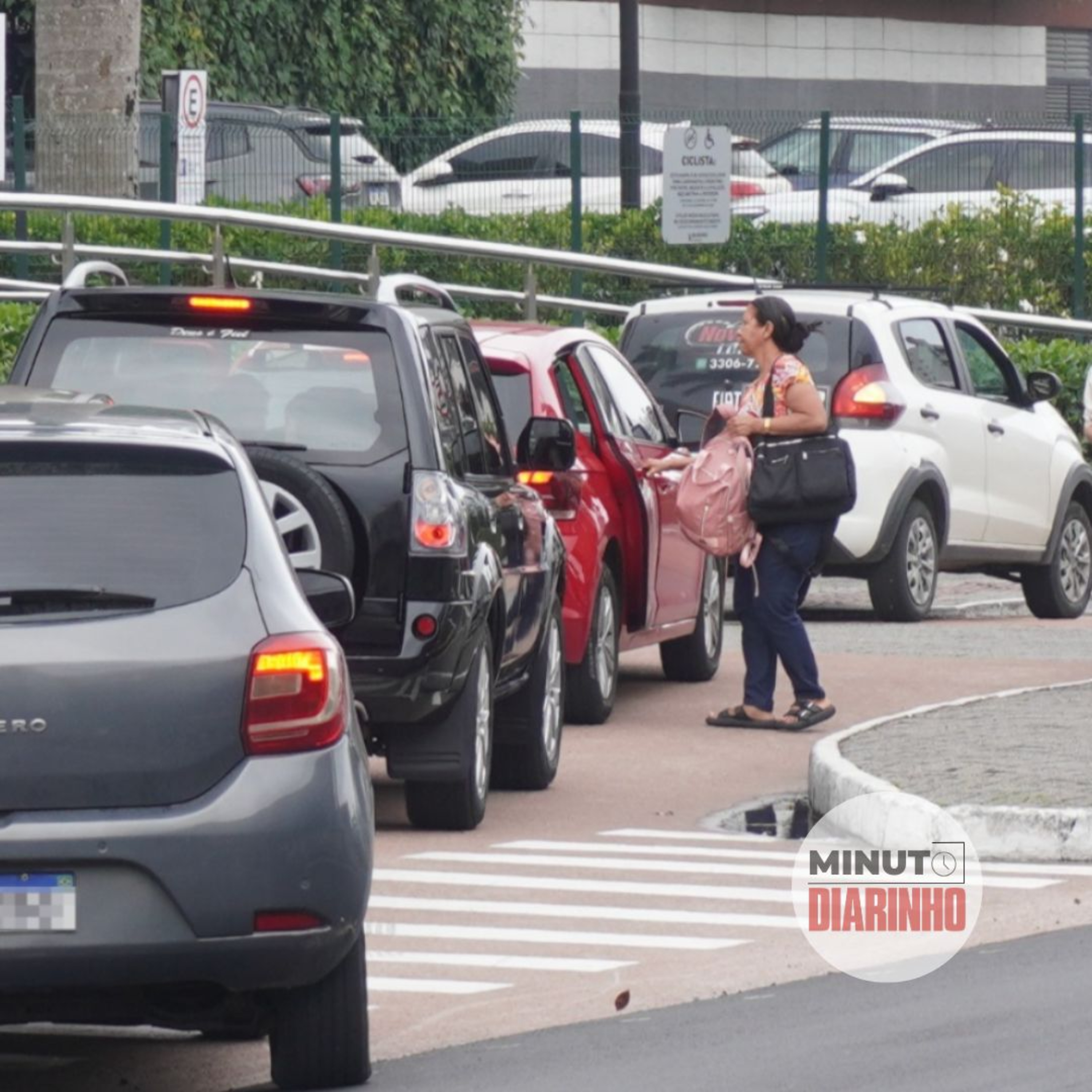 Protesto contra “taxa de Uber” é cancelado após acordo com BC Trânsito episode artwork