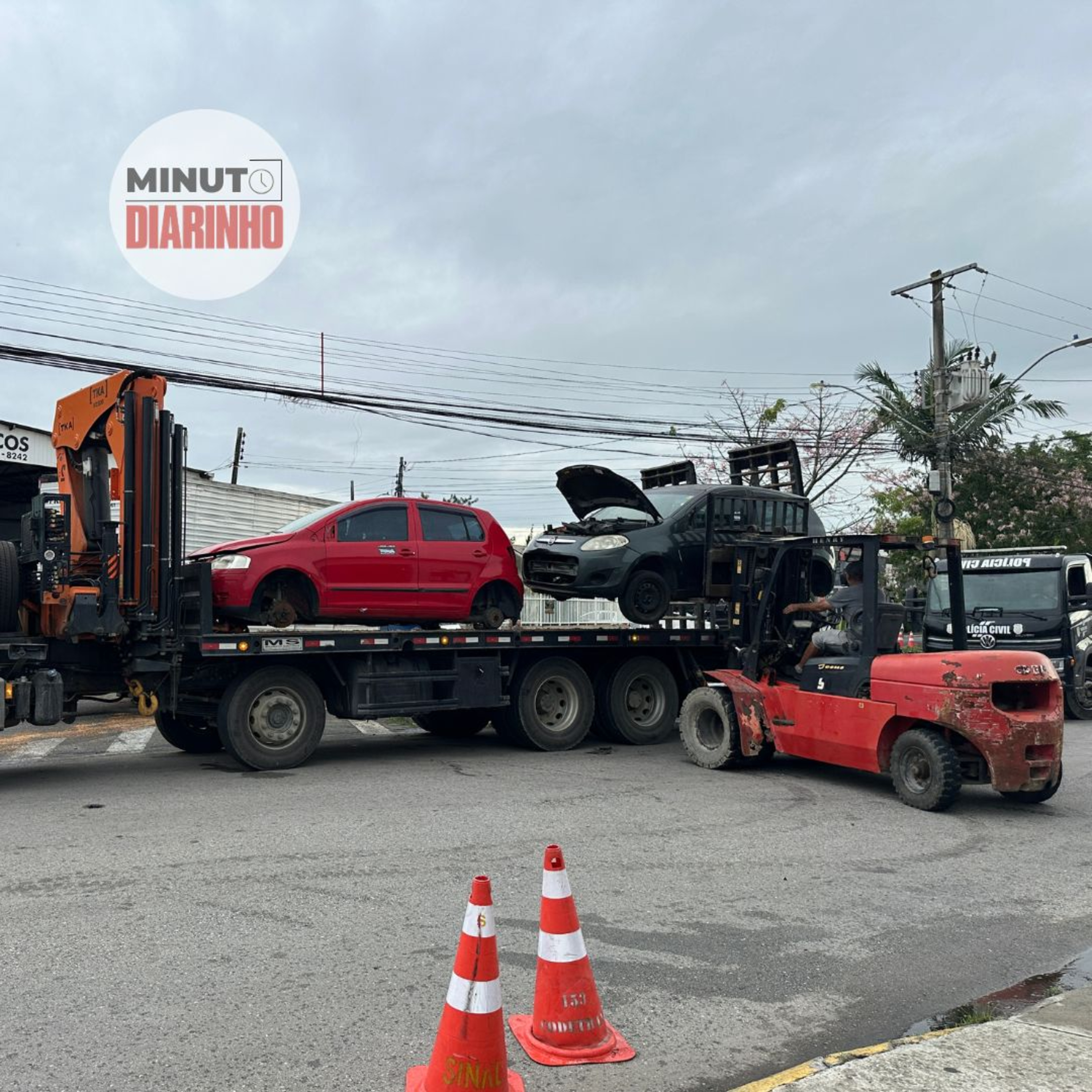 "Cemitério de carros" começa a ser desmanchado na Barra do Rio episode artwork