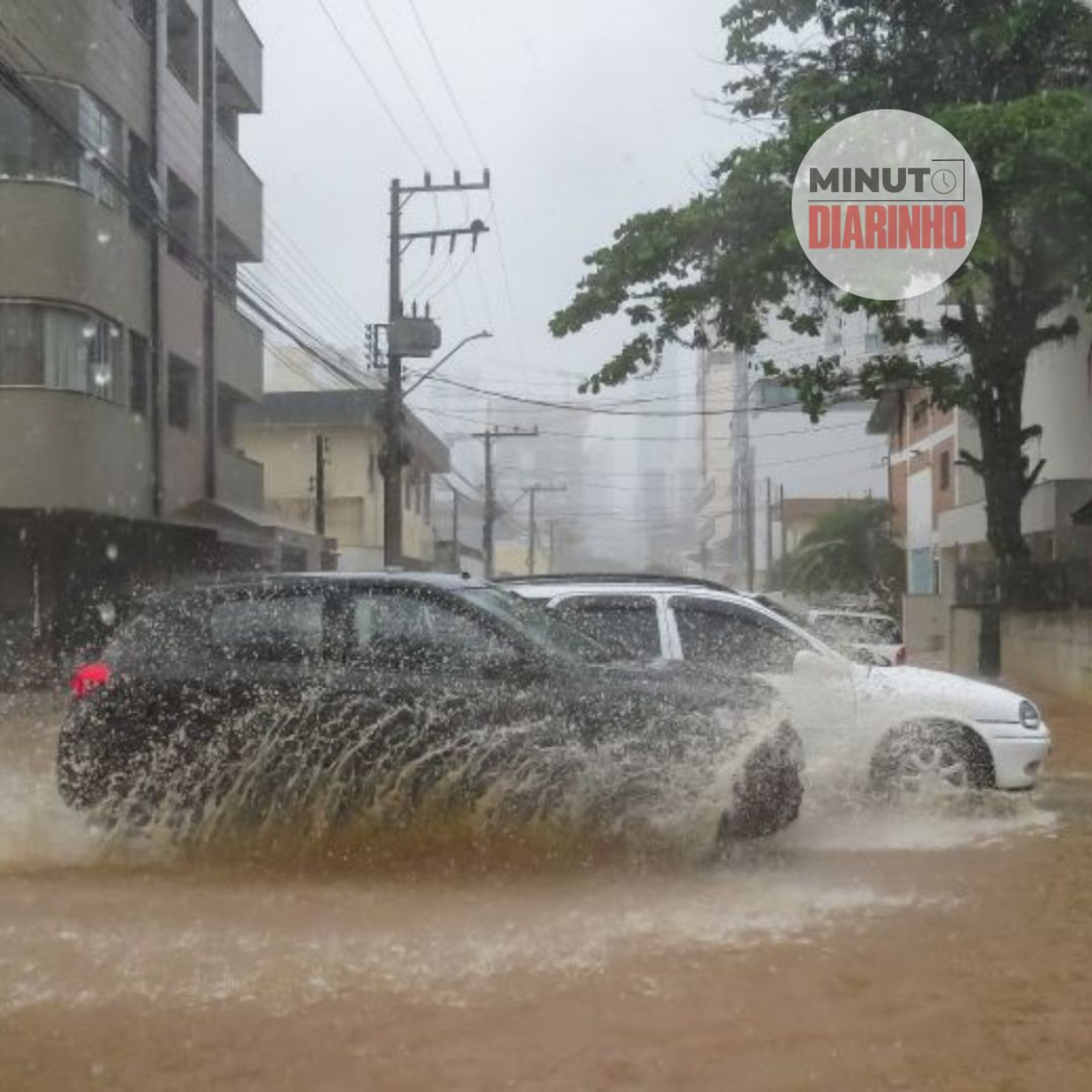 Região está em alerta vermelho e chuva pode piorar episode artwork