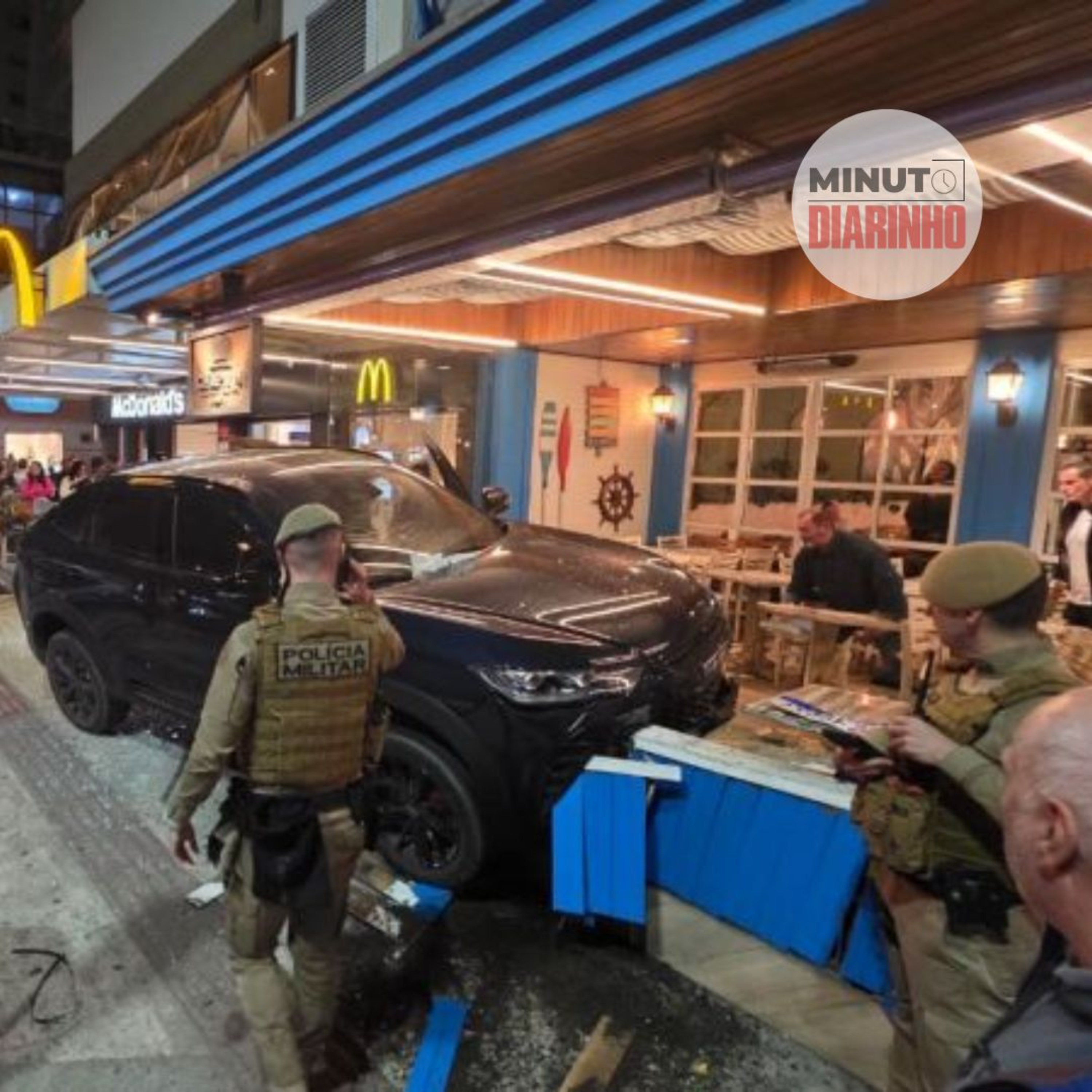 Motorista grávida entra com carro e tudo no McDonald’s da Atlântica episode artwork
