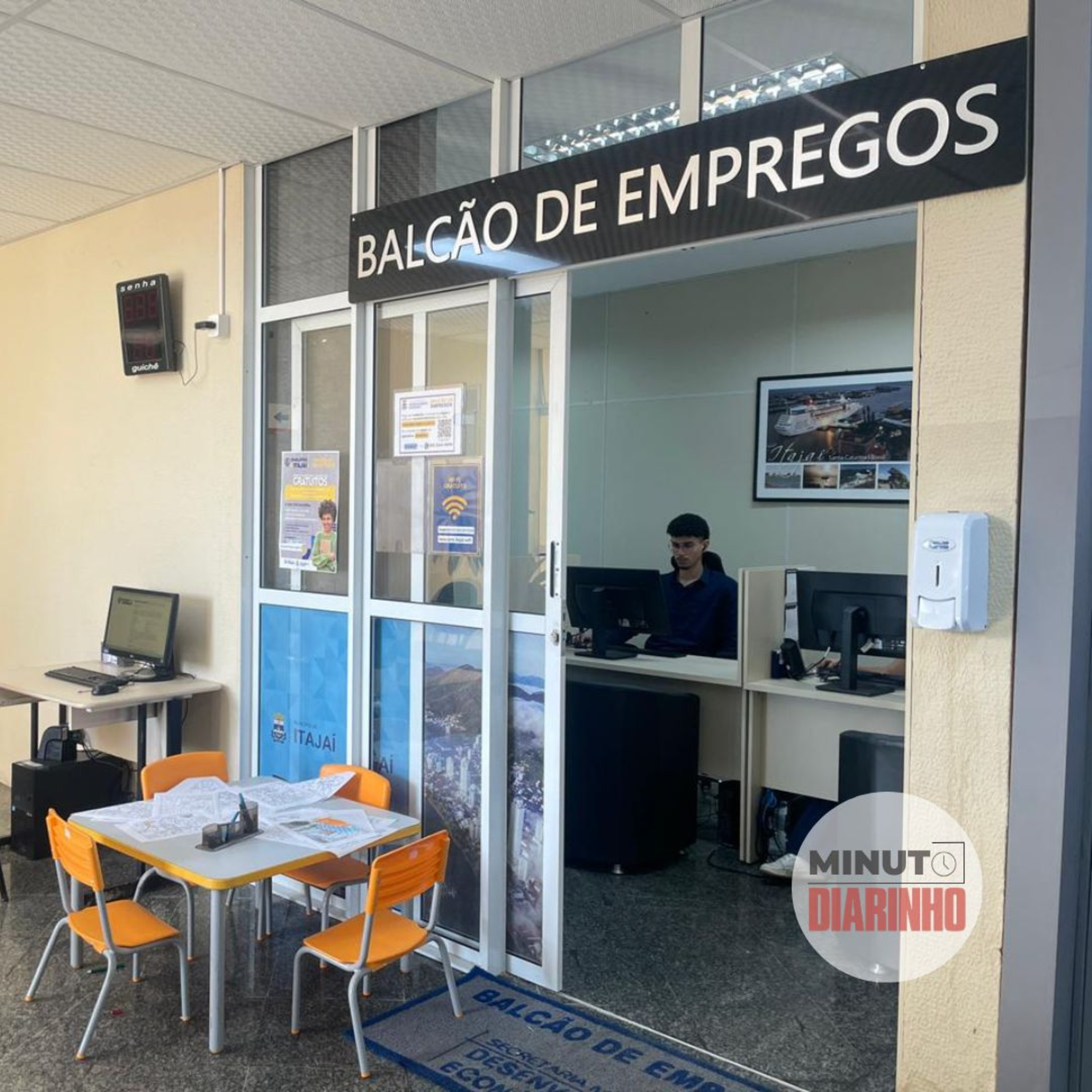 Região soma quase 1,7 mil vagas abertas em Itajaí, BC e Navegantes episode artwork