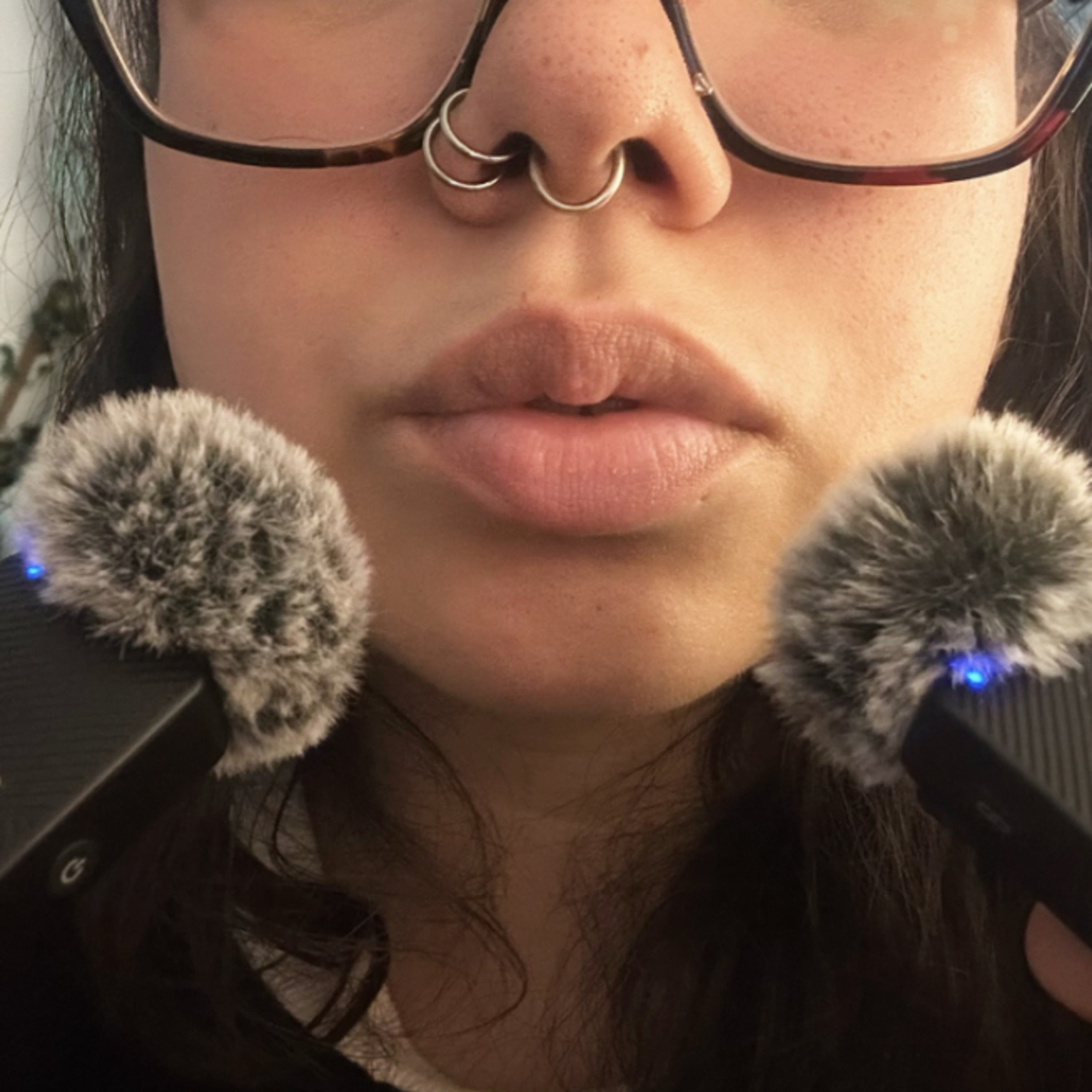 ASMR DE ORELHA A ORELHA (EAR TO EAR) 