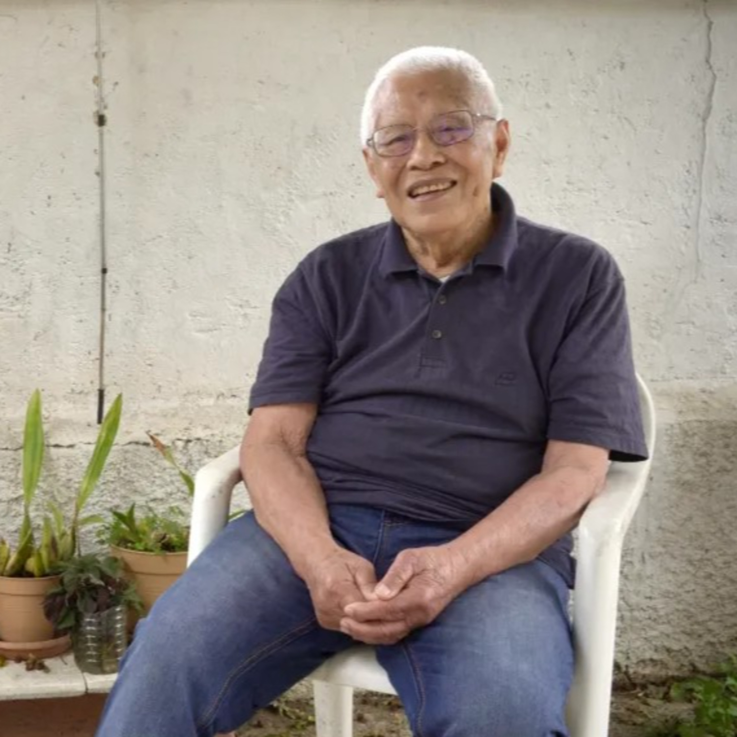 Nguyễn Thế Anh: Sử gia đi trên lằn ranh