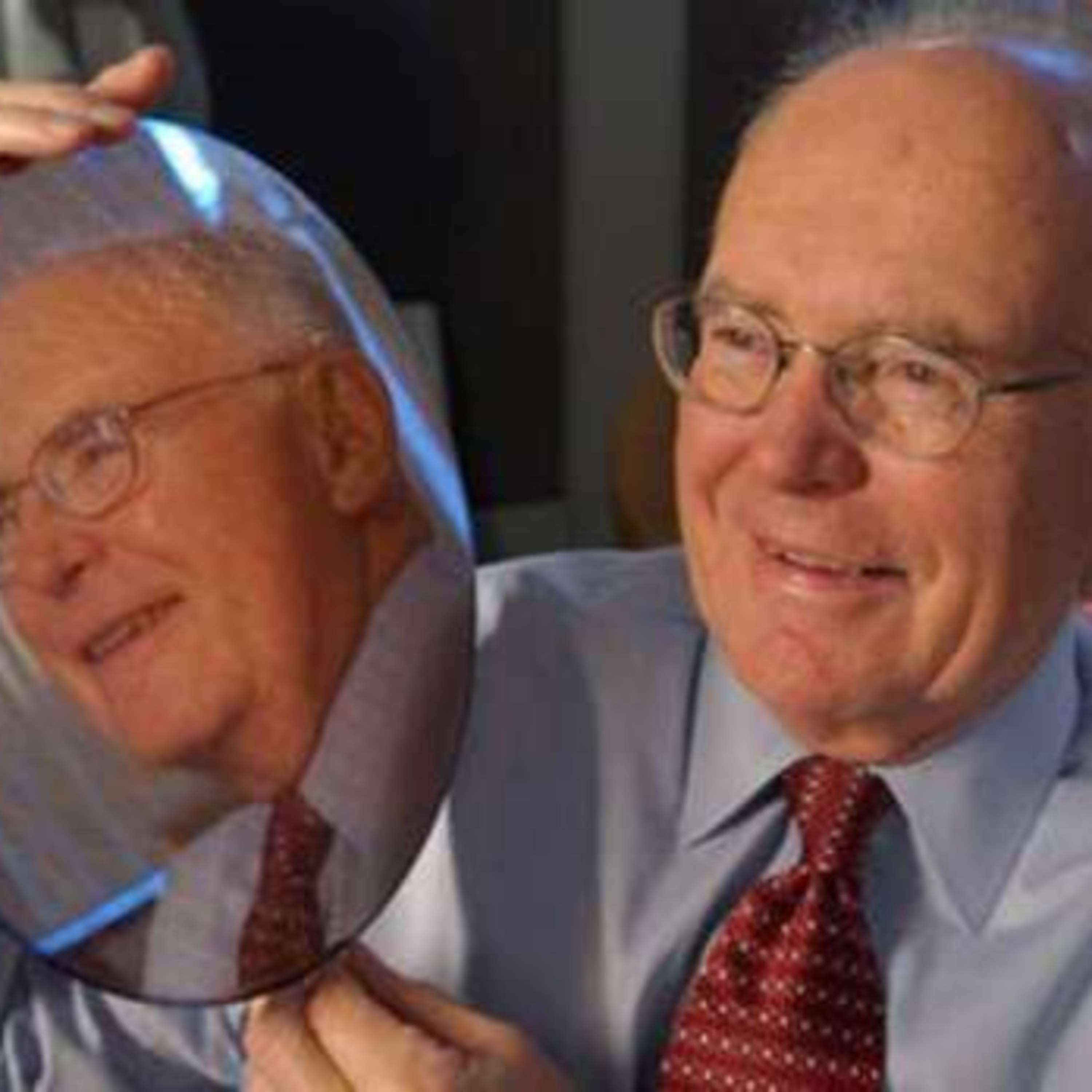 Gordon Moore, tác giả ‘Định luật Moore’, qua đời