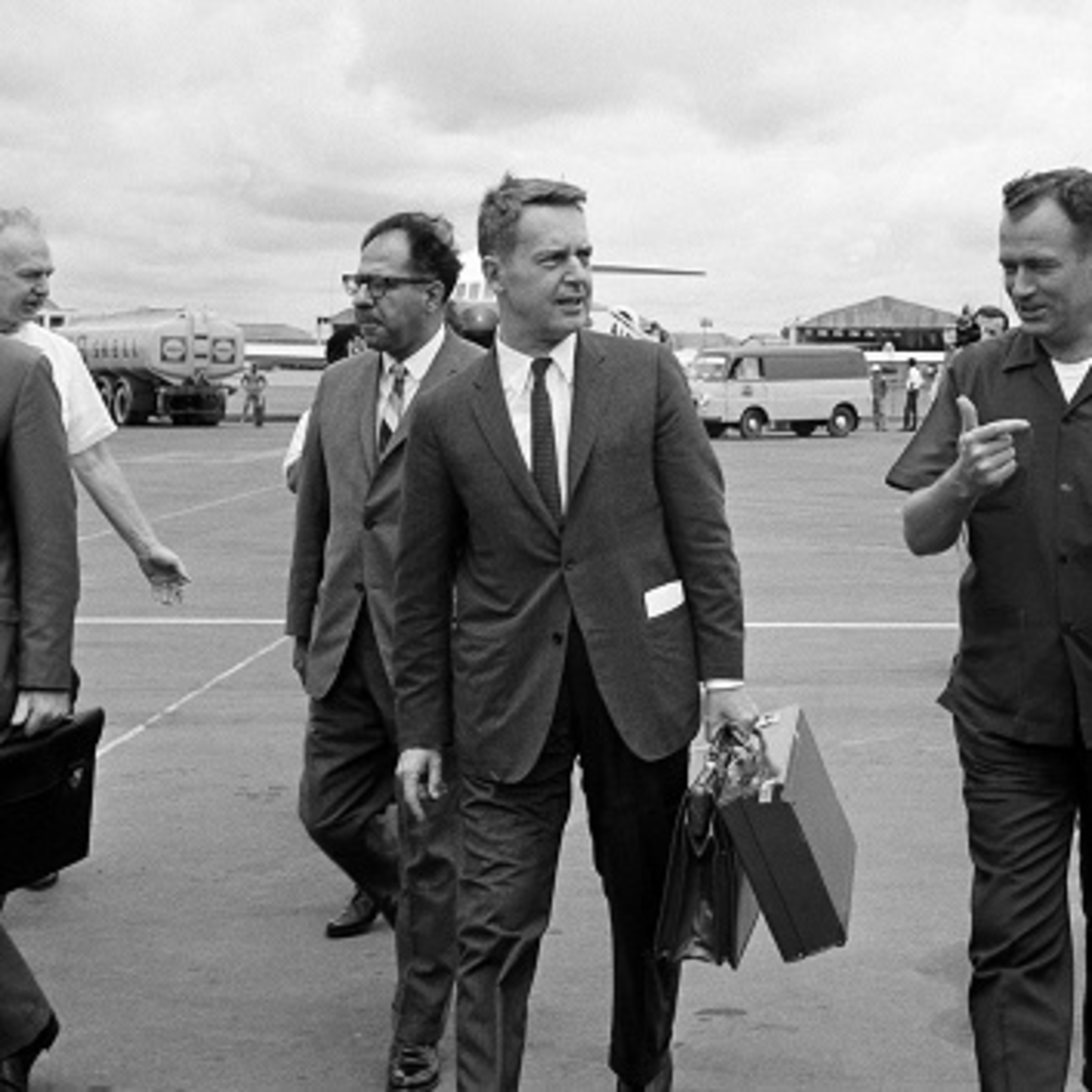 [Vietnam 1967] Edward Lansdale: Người báo trước trận Tết Mậu Thân