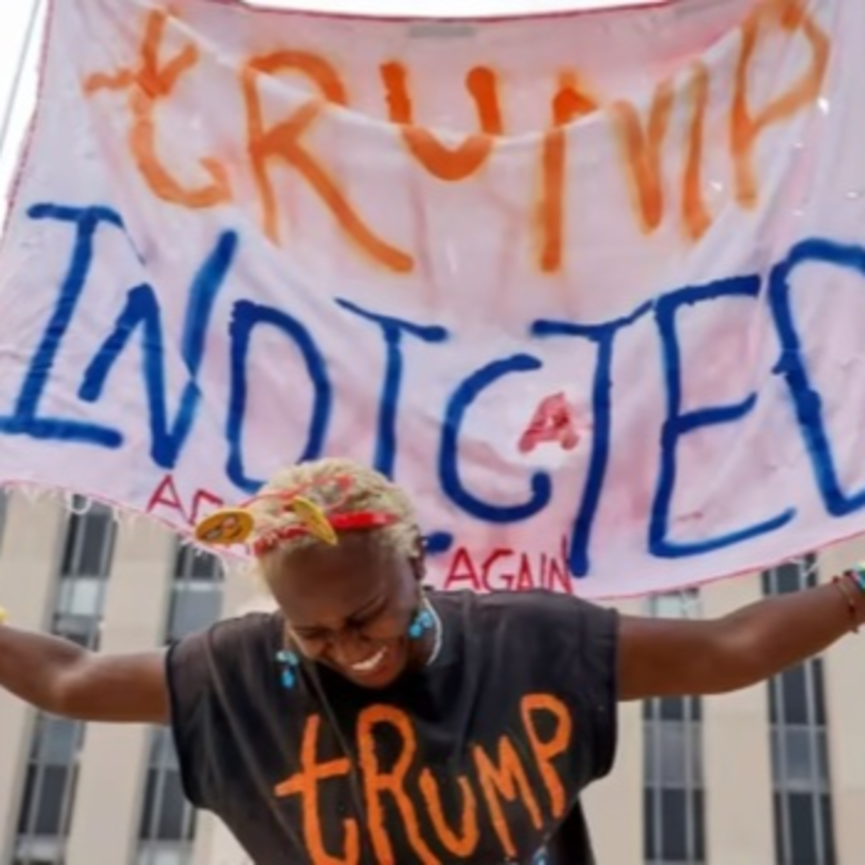 Trump và phiên toà của nền dân chủ Mỹ