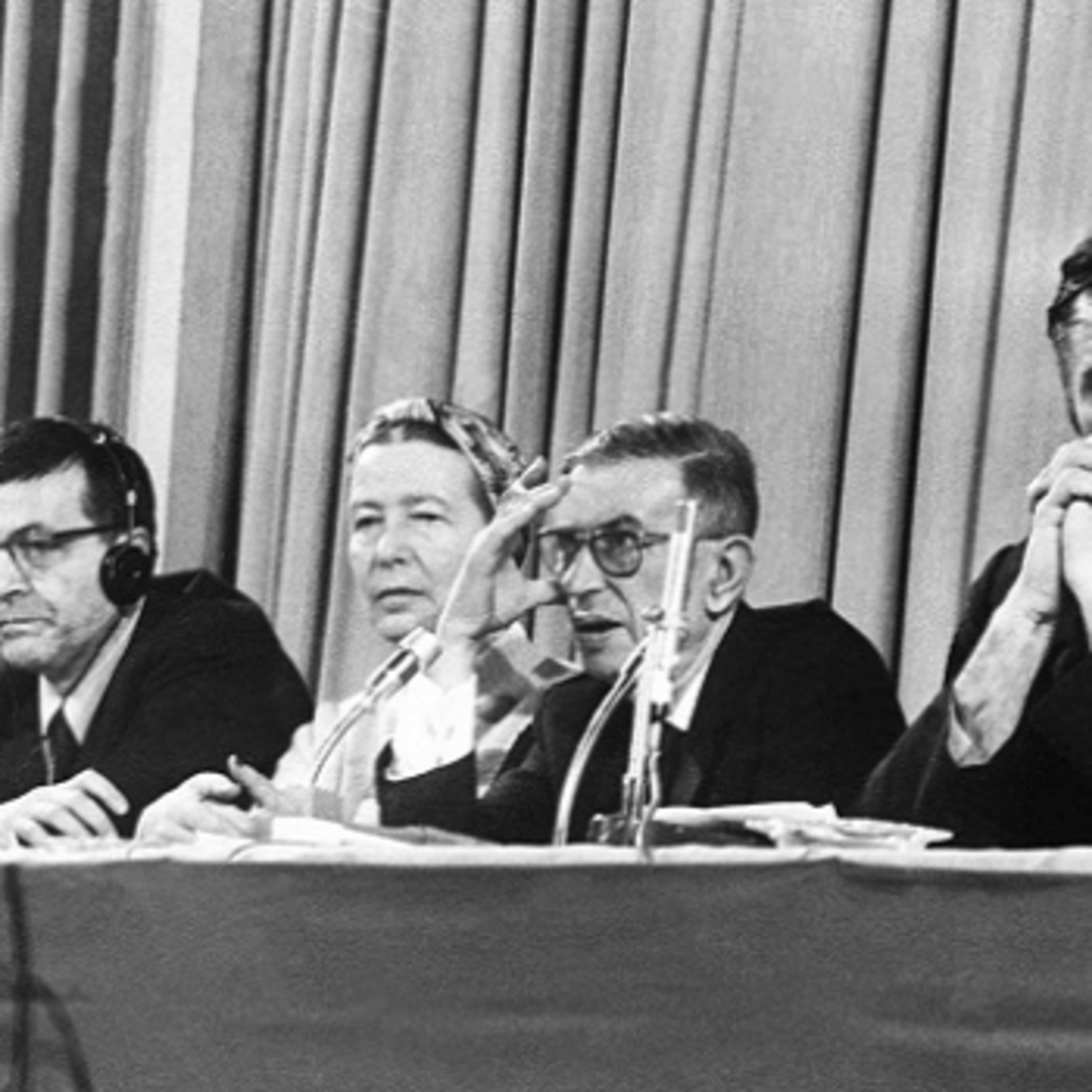 [Vietnam 1967] Mỹ có phạm tội ác chiến tranh ở Việt Nam?