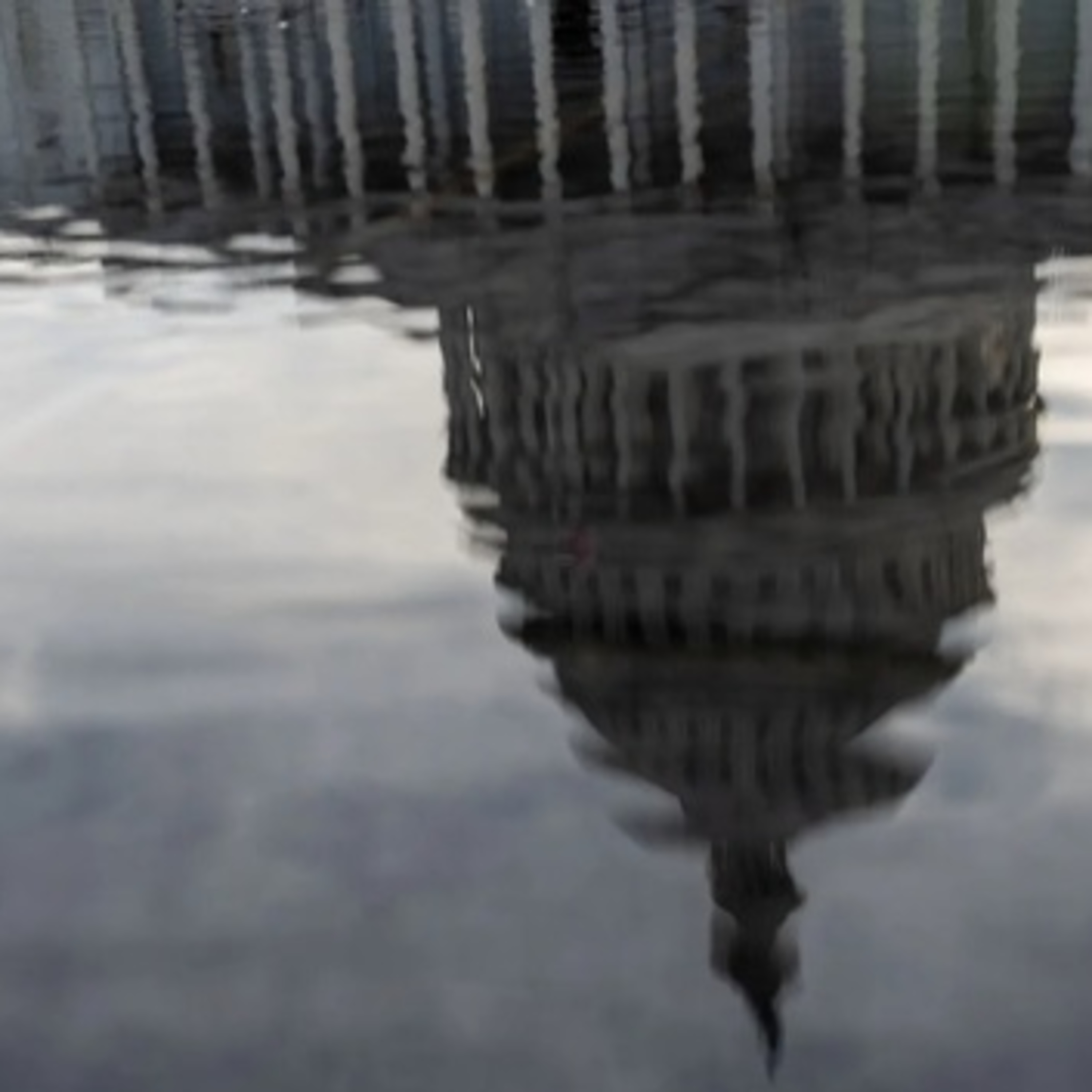 Mỹ là một đế chế đang đi xuống nhưng không có nghĩa nó phải sụp đổ