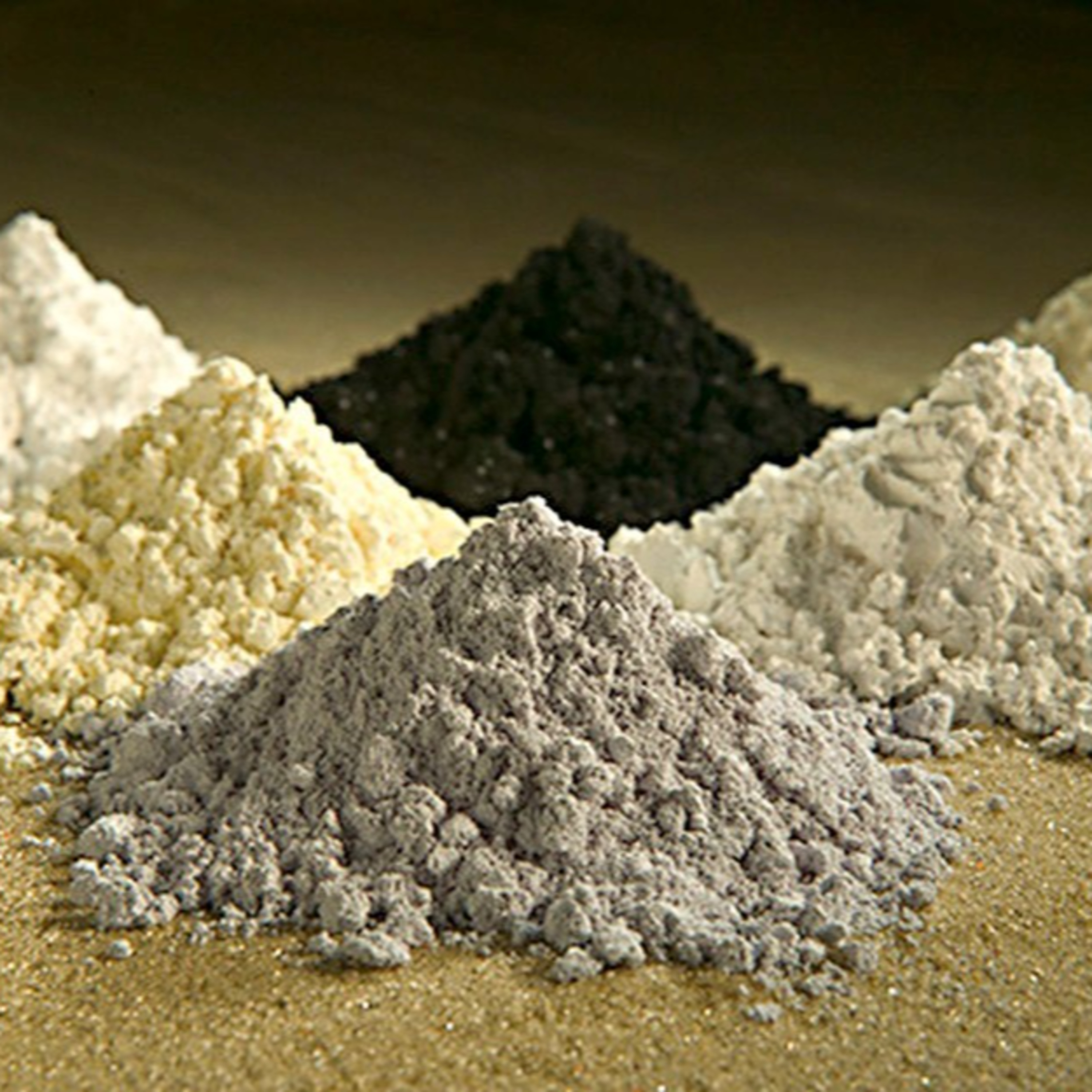 Tham vọng đất hiếm của Việt Nam: Động lực kinh tế và chiến lược