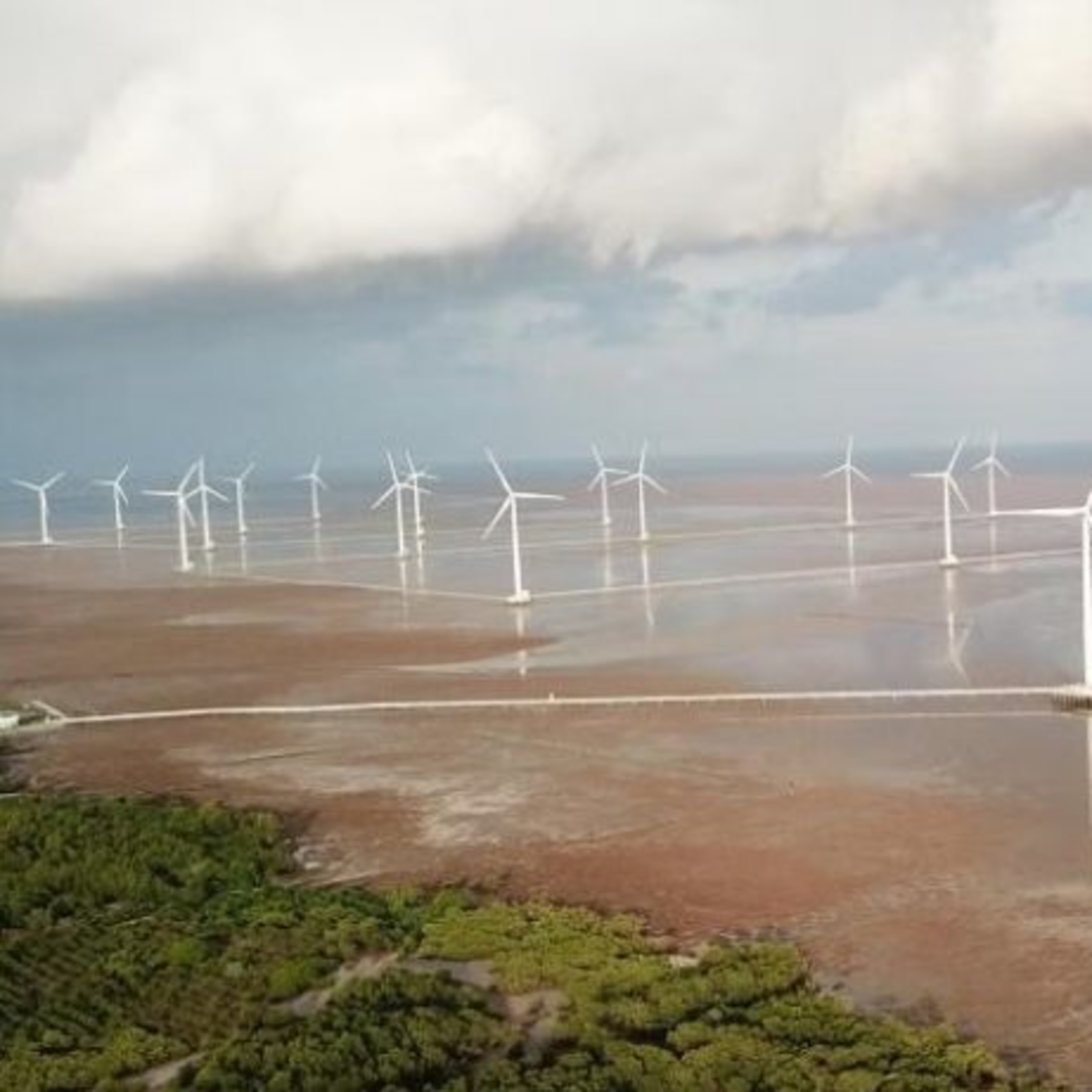 Khúc quanh bất ngờ trong hành trình năng lượng tái tạo của Việt Nam