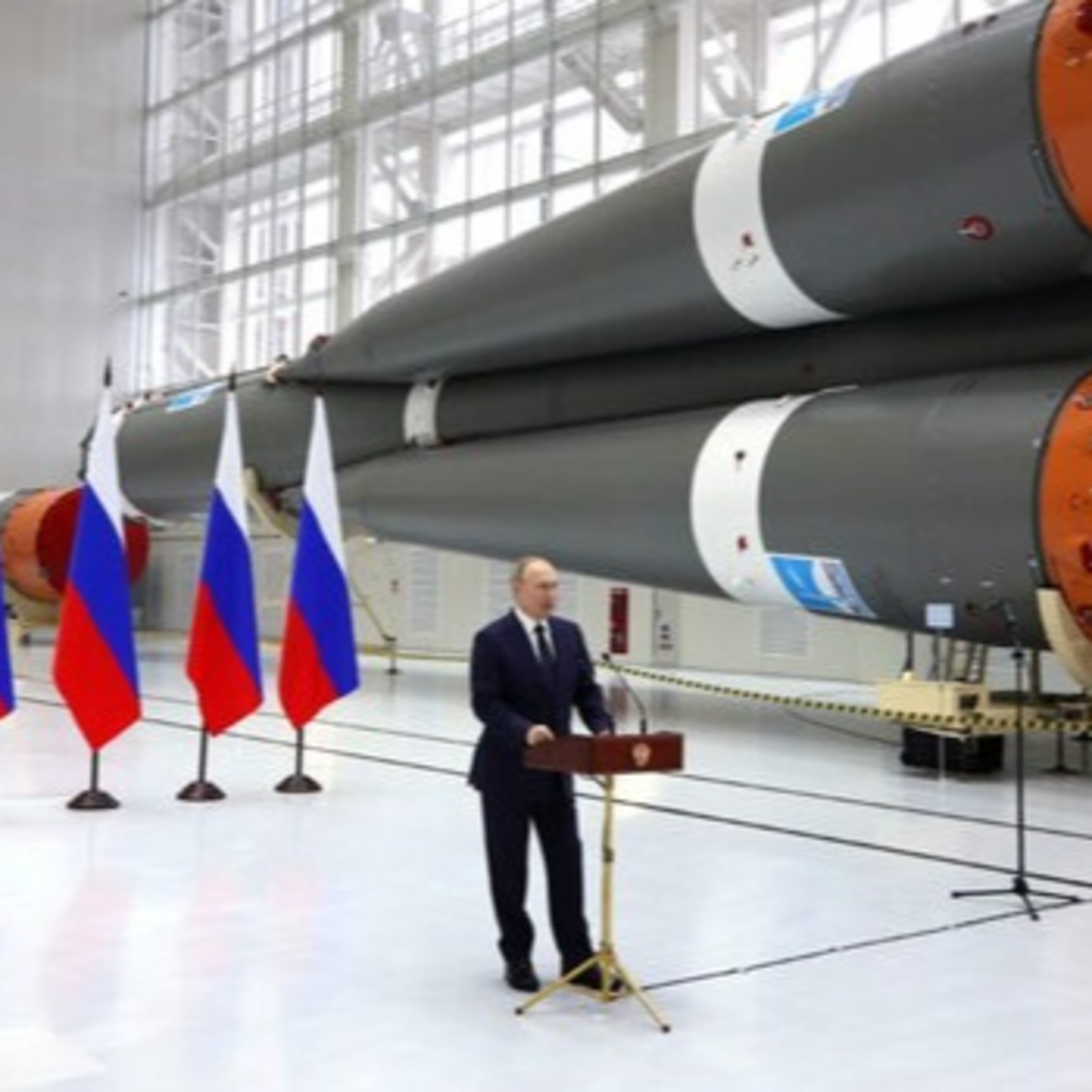 Thiết bị công nghệ qua ngã Trung Quốc hỗ trợ nỗ lực chiến tranh của Nga (P2)