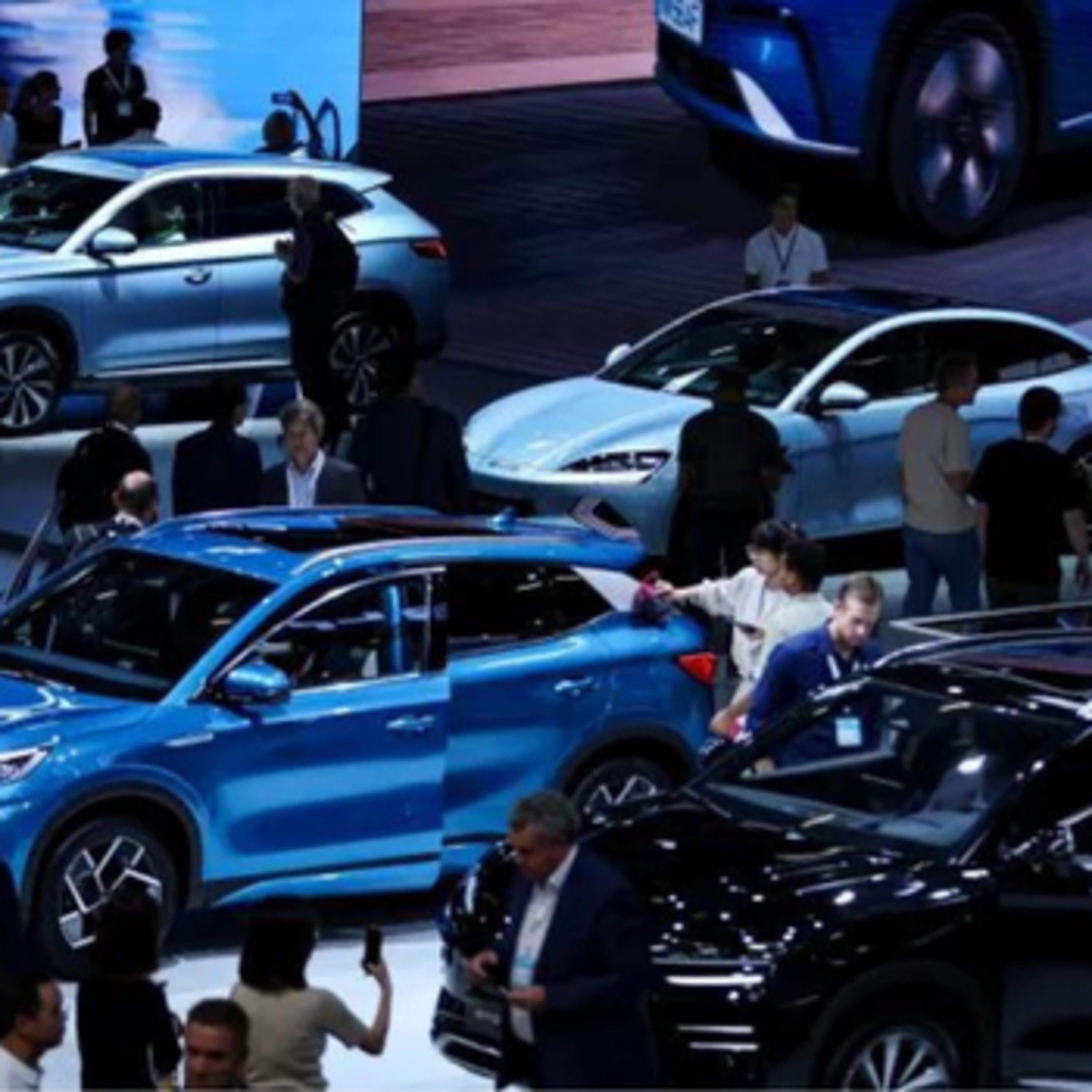 Mối đe dọa kép của Trung Quốc đối với Châu Âu