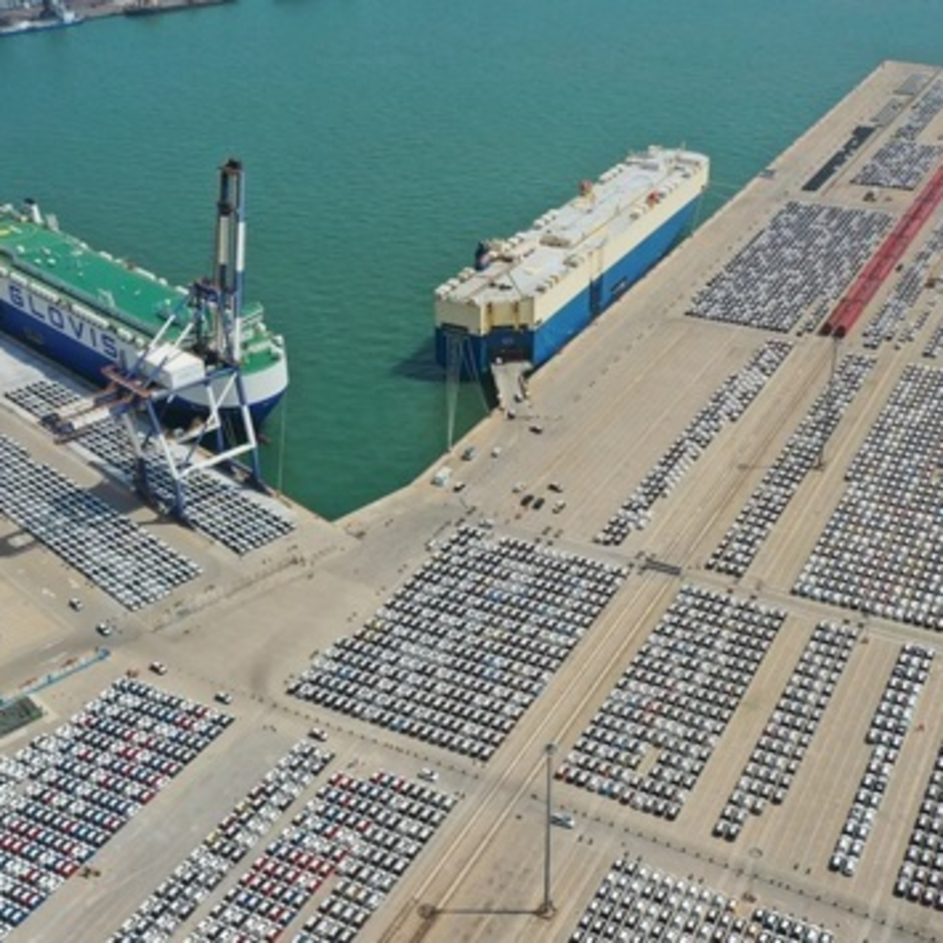 Cuộc chiến của Mỹ chống lại công nghệ Trung Quốc đang phản tác dụng