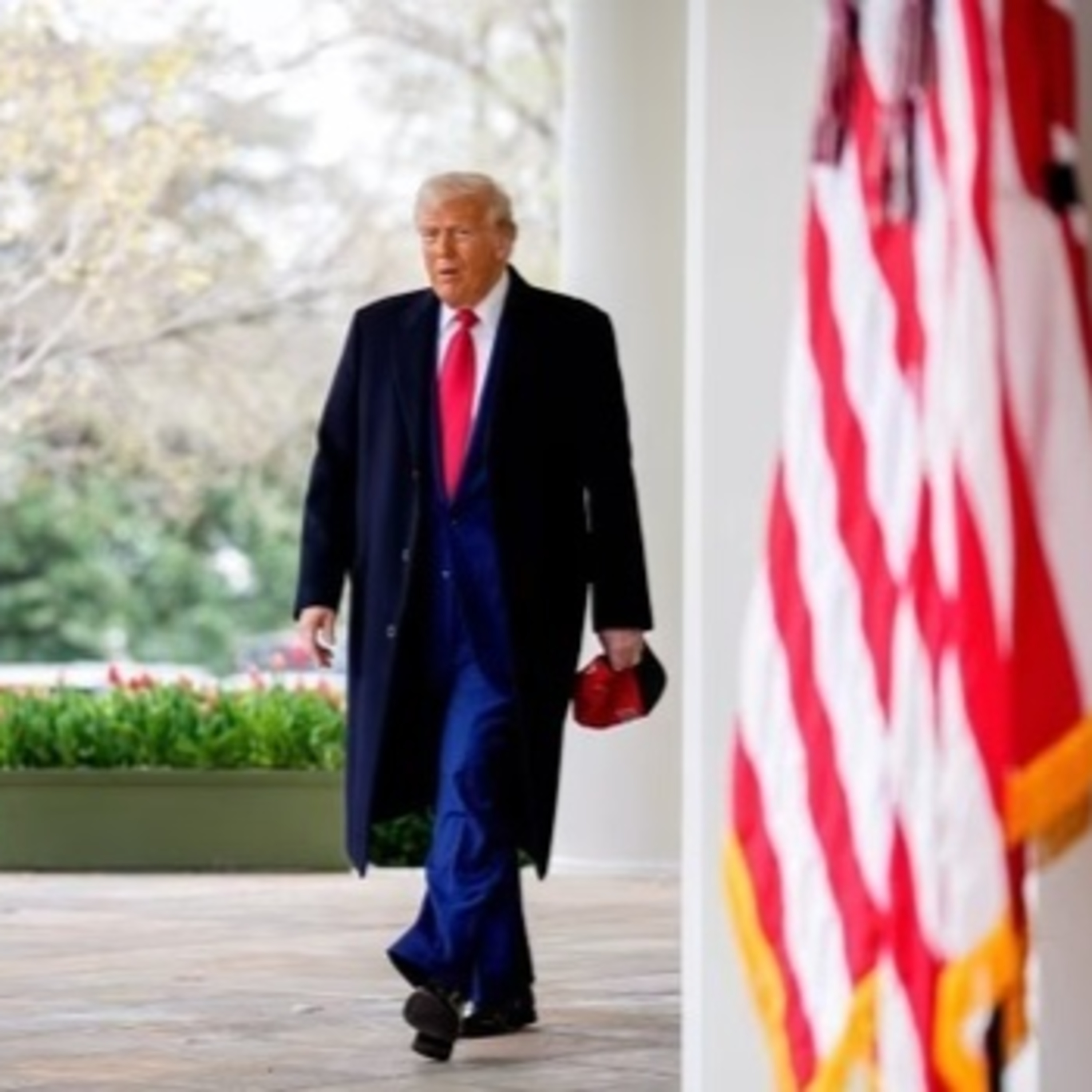 Cuộc thương chiến “đẹp đẽ” của Donald Trump