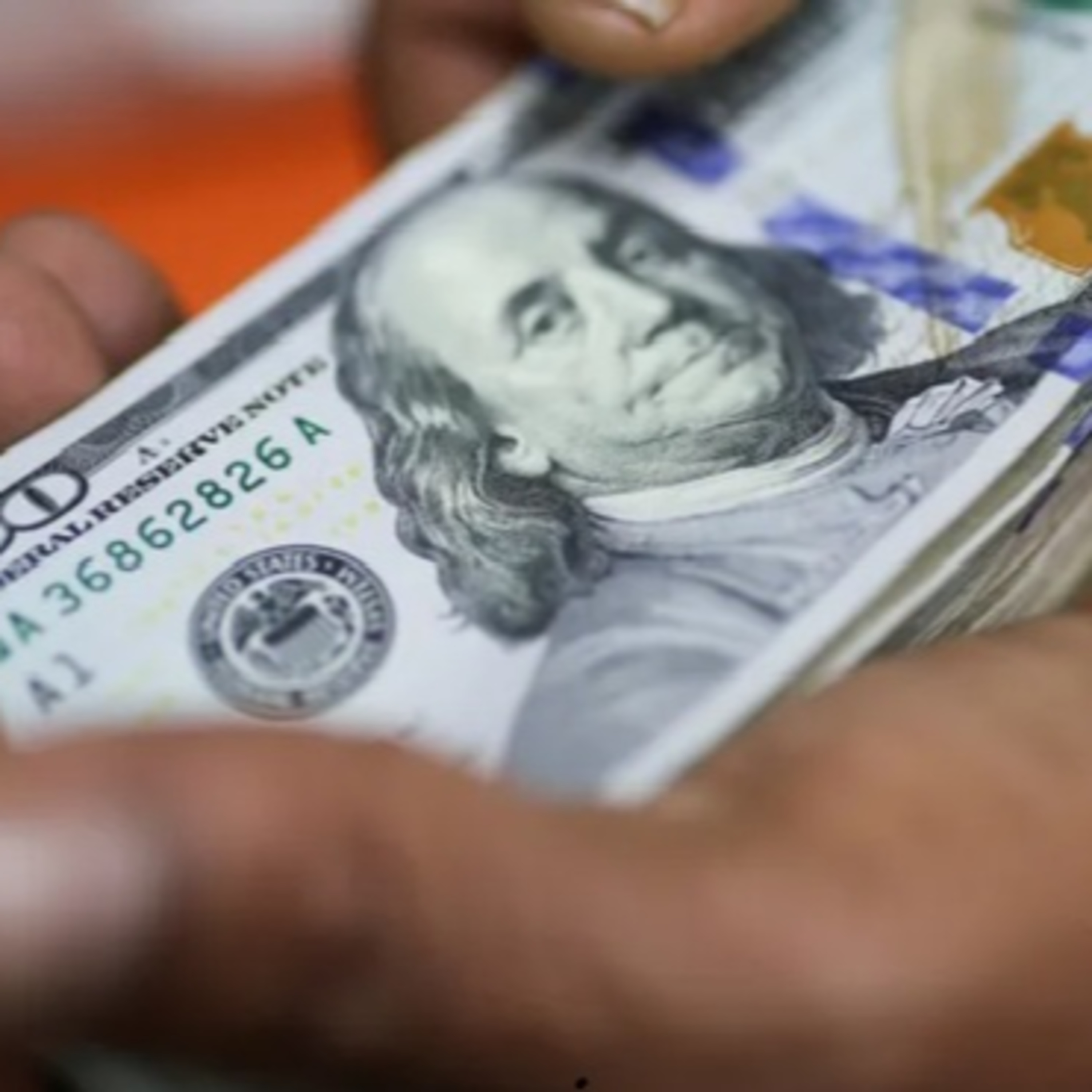 Đồng đô la Mỹ có thể suy yếu, nhưng nó vẫn là đồng tiền mạnh nhất