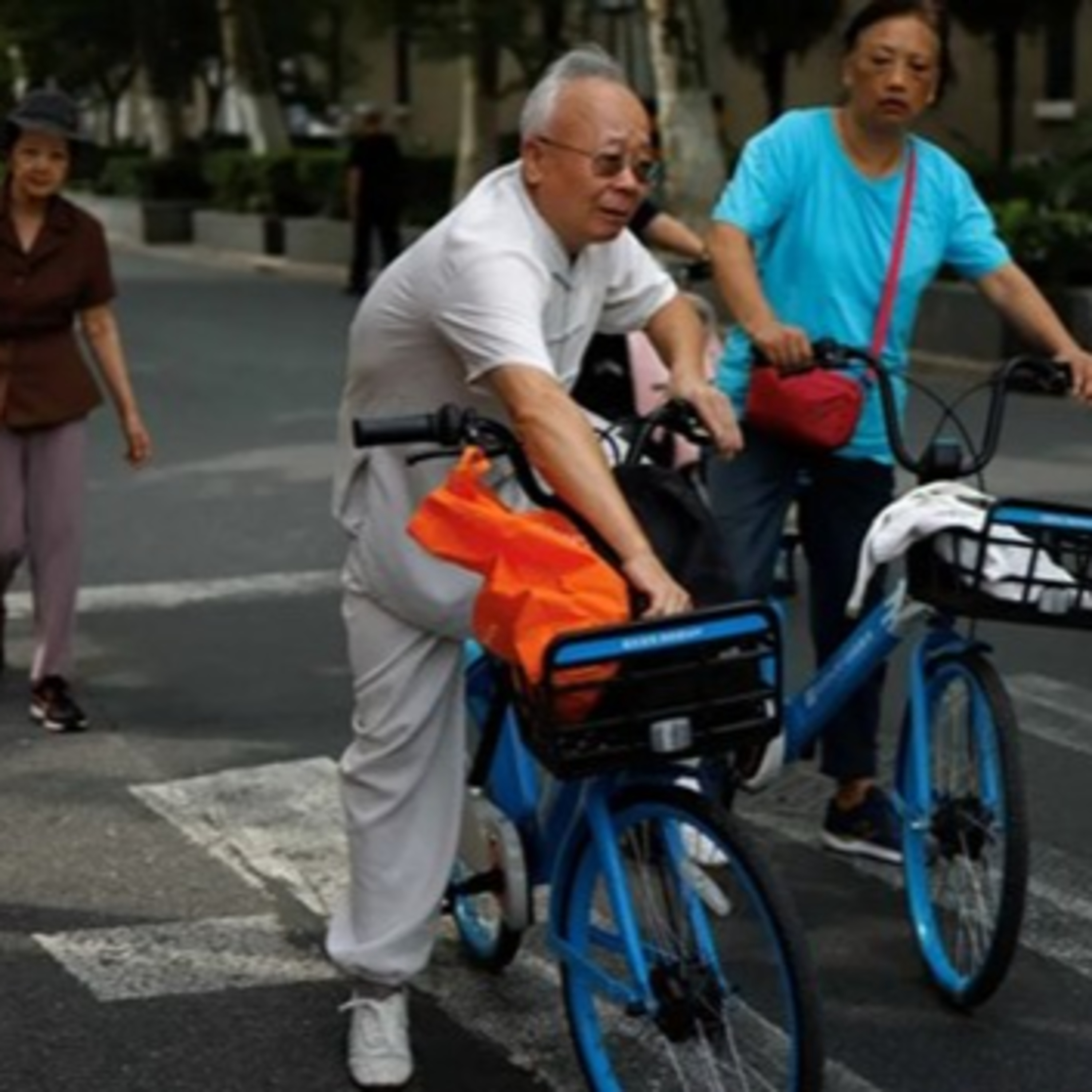 Kỷ nguyên hòa bình nhờ dân số già