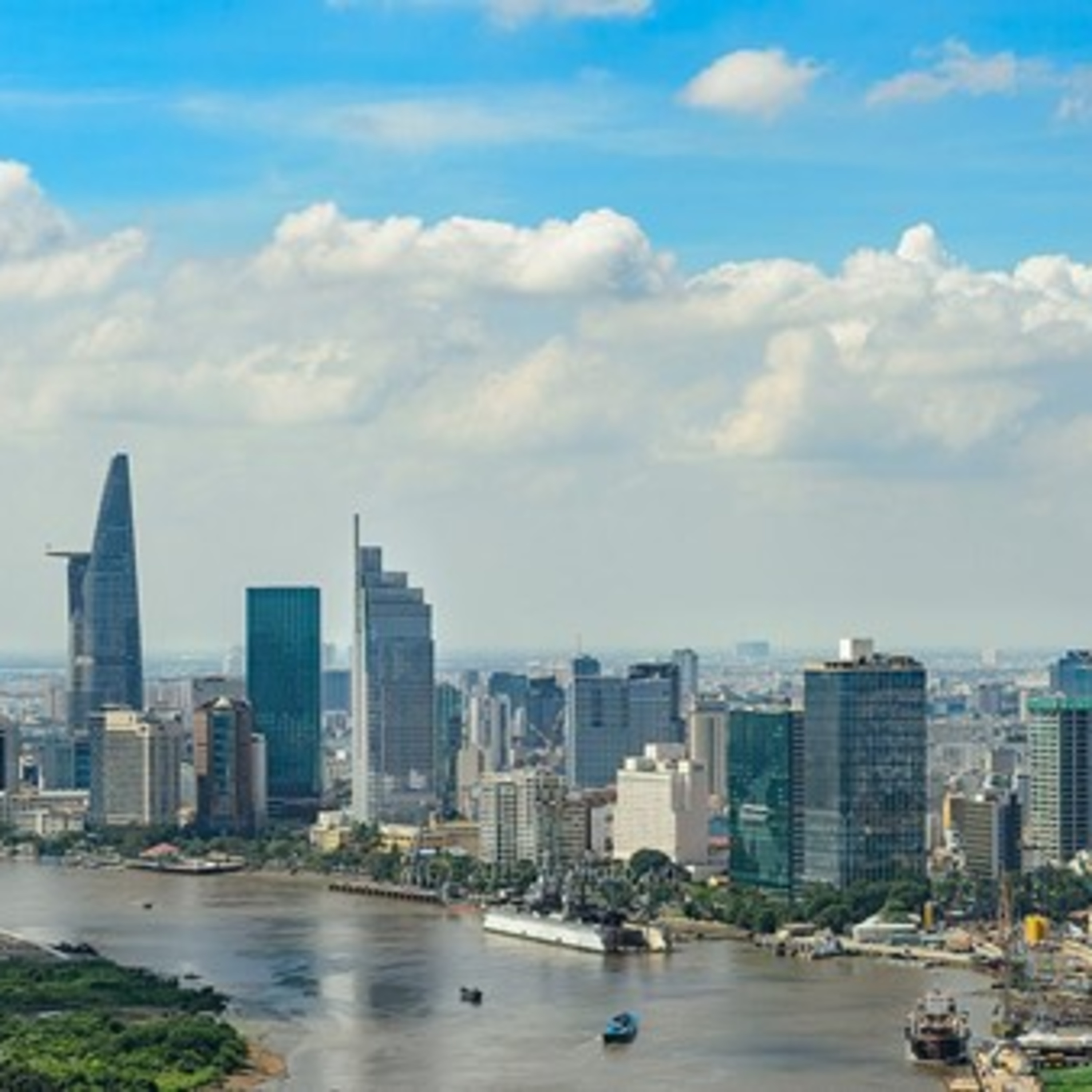 Người Trung Quốc nói về ba mối lo tiềm ẩn sau vẻ hào nhoáng của kinh tế Việt Nam