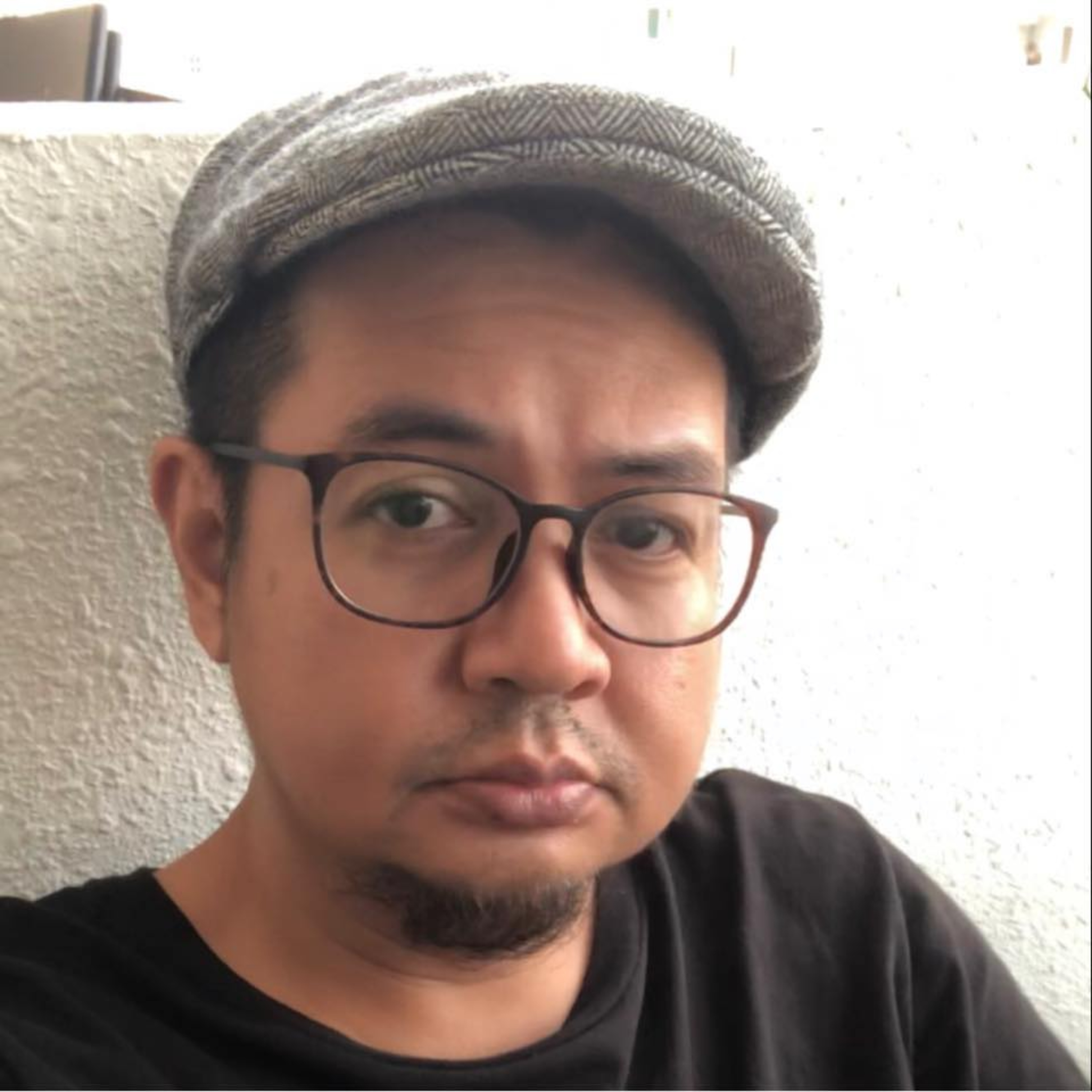 Syok Sendiri Sua (SSS)Podcast Melayu