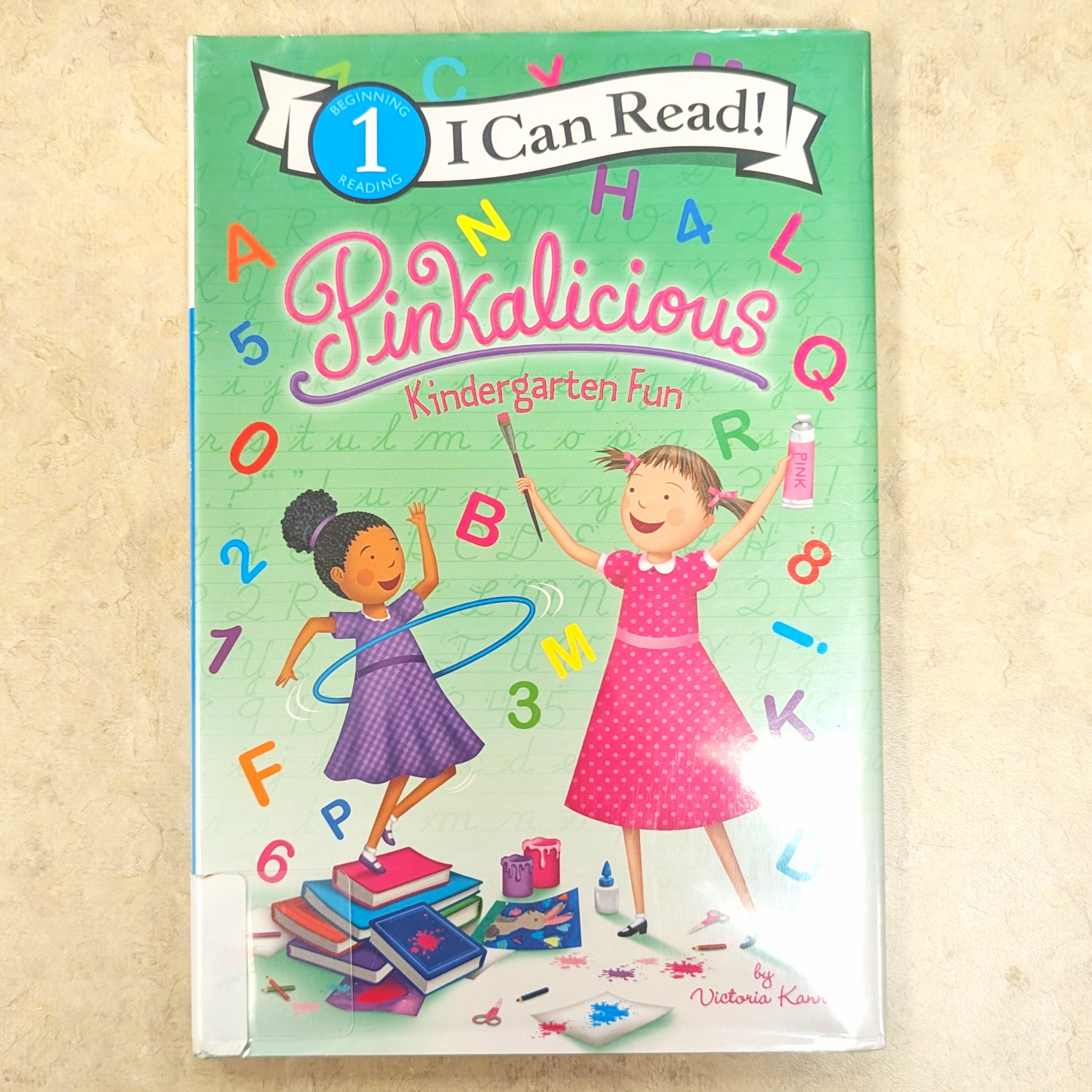 Pinkalicious kindergarten Fun | Kids Read Along episode artwork