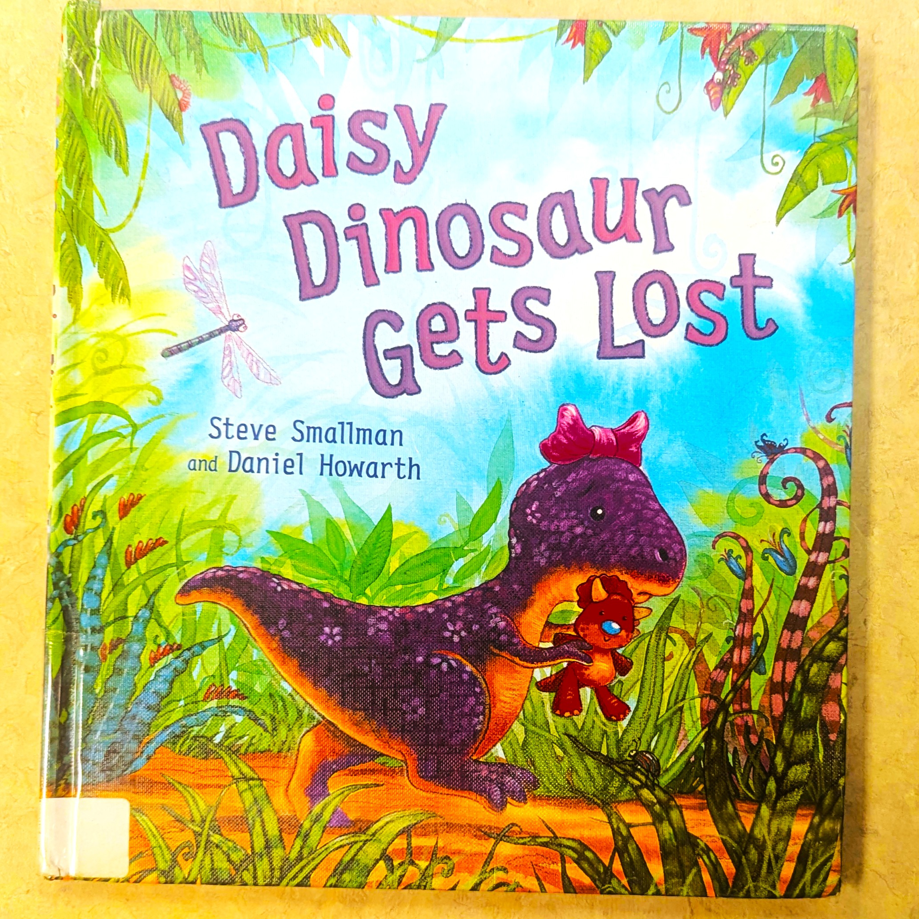 Daisy Dinosaur gets lost | Kids Read Along episode artwork