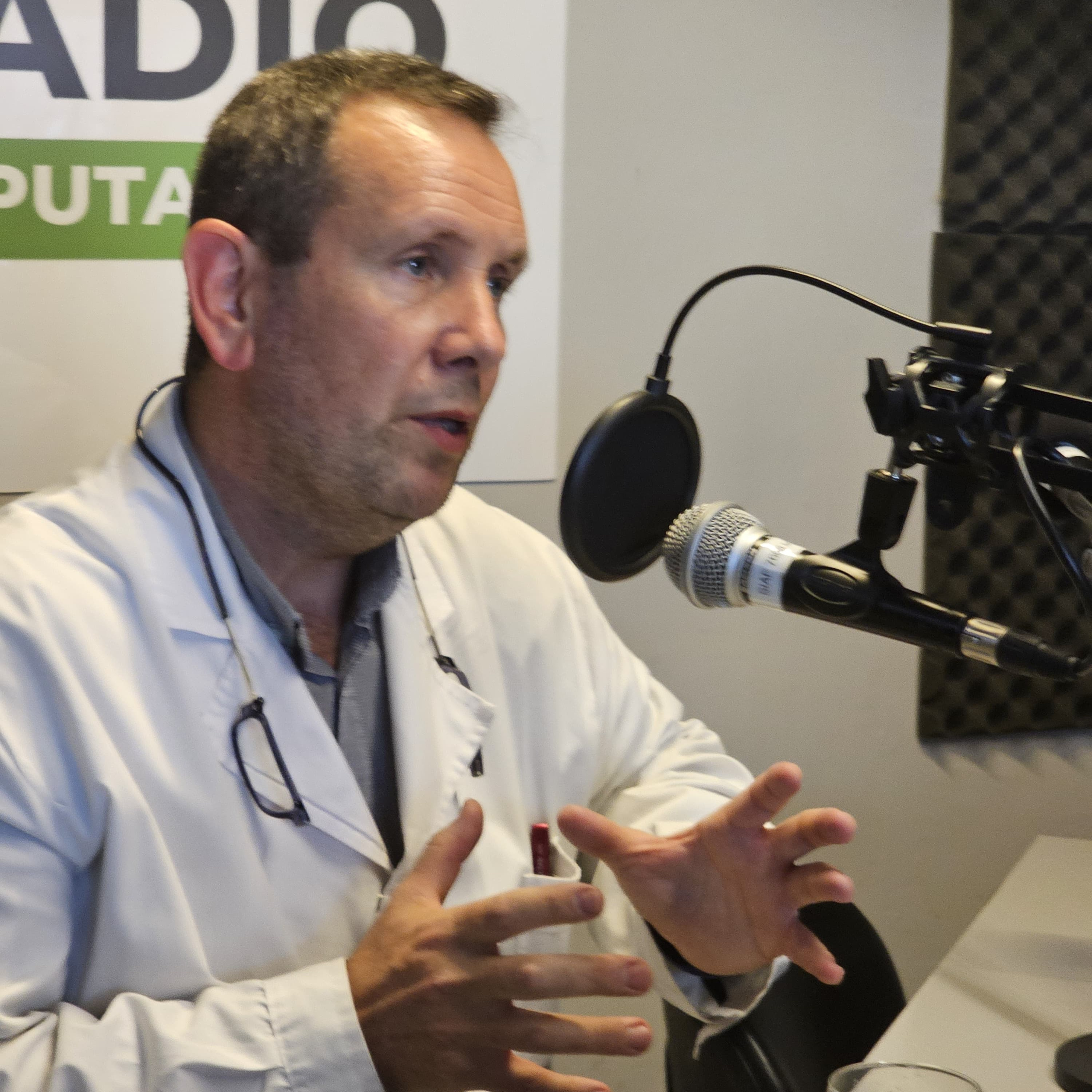 Debaten sobre un proyecto de capacitación en salud mental en el Estado episode artwork