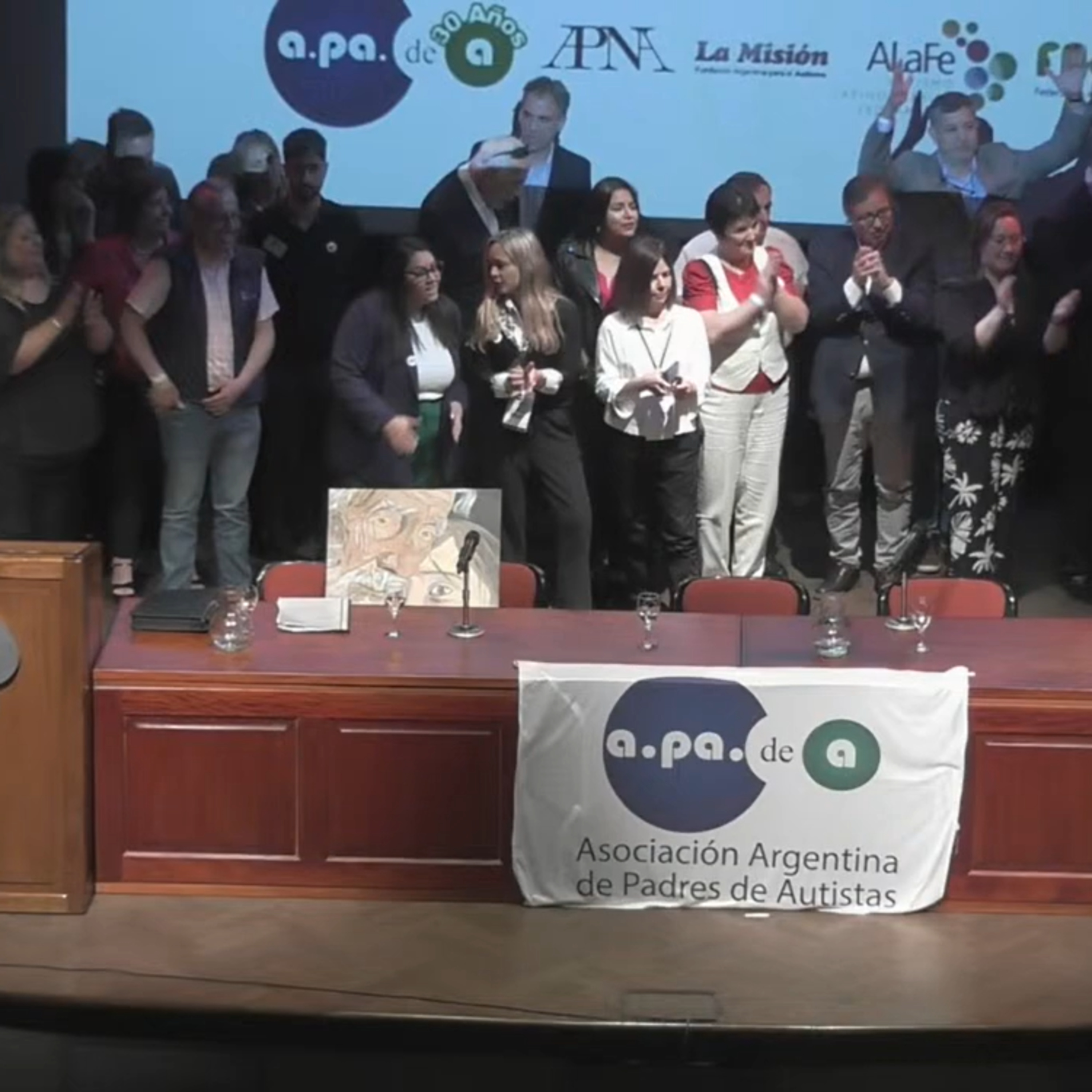 Apadea organizó la Tercera Cumbre Latinoamericana de Autismo episode artwork