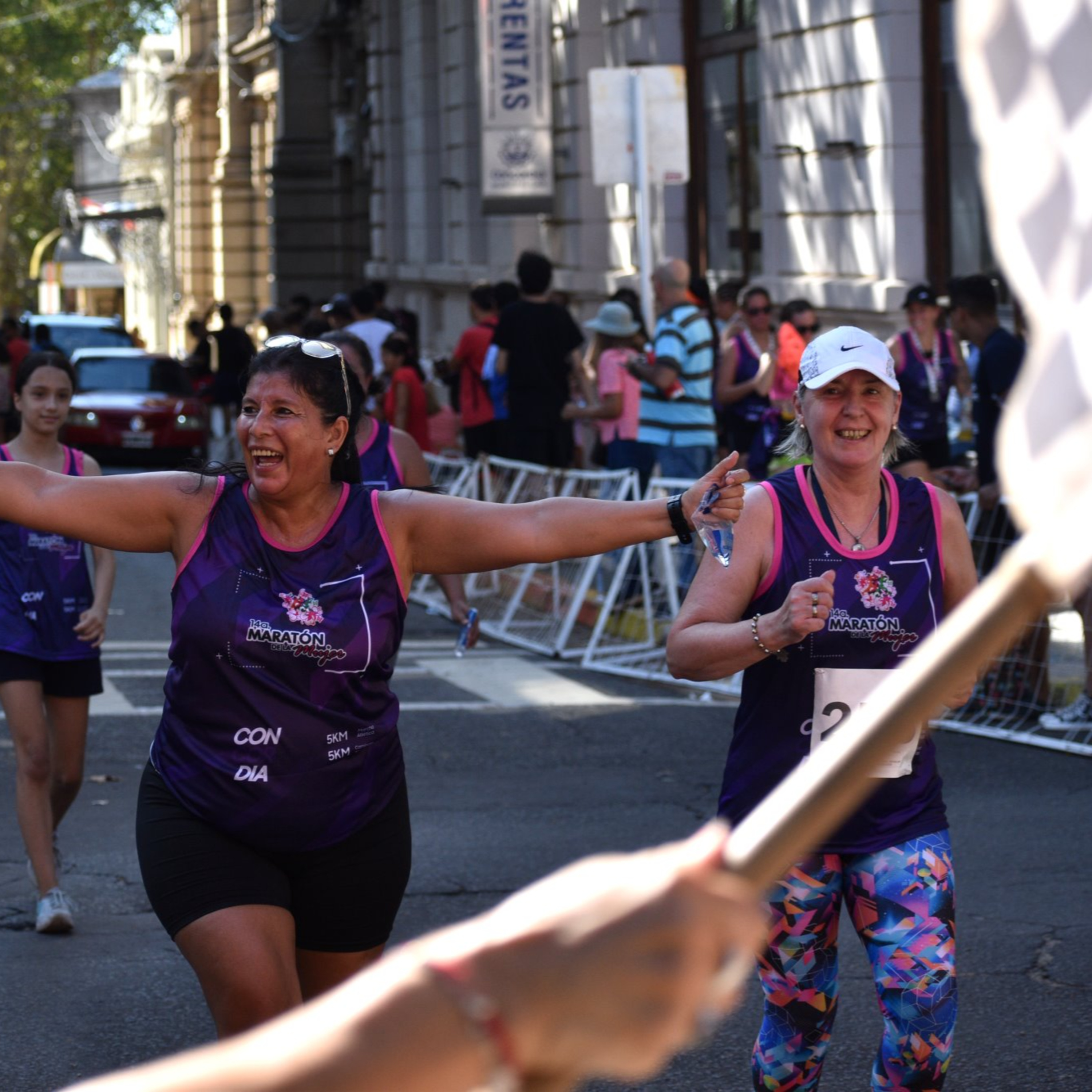 Más de 1.300 inscriptas para la Maratón de la Mujer en Concordia episode artwork