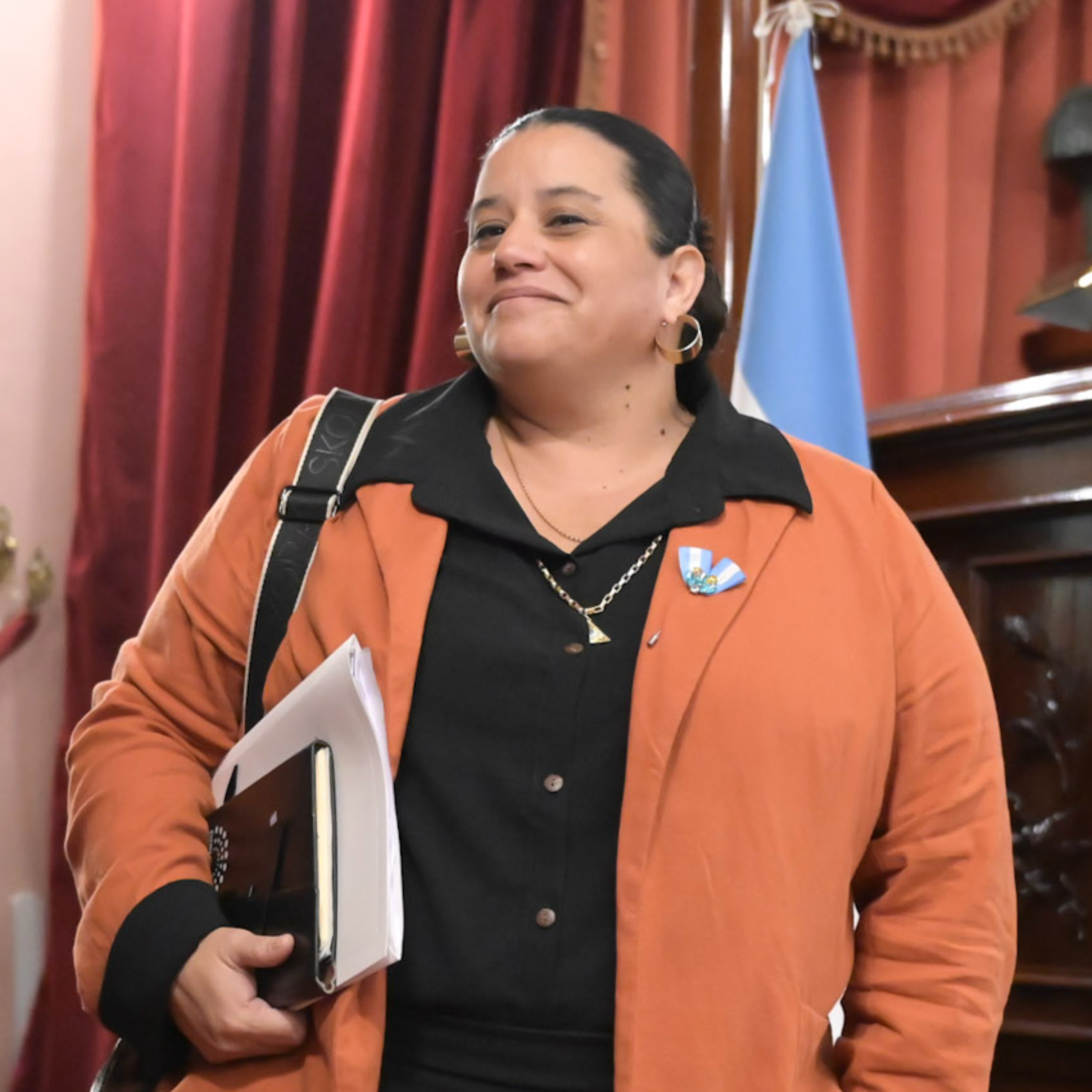 Definen pautas de intervención ante casos de violencia laboral y de género  episode artwork