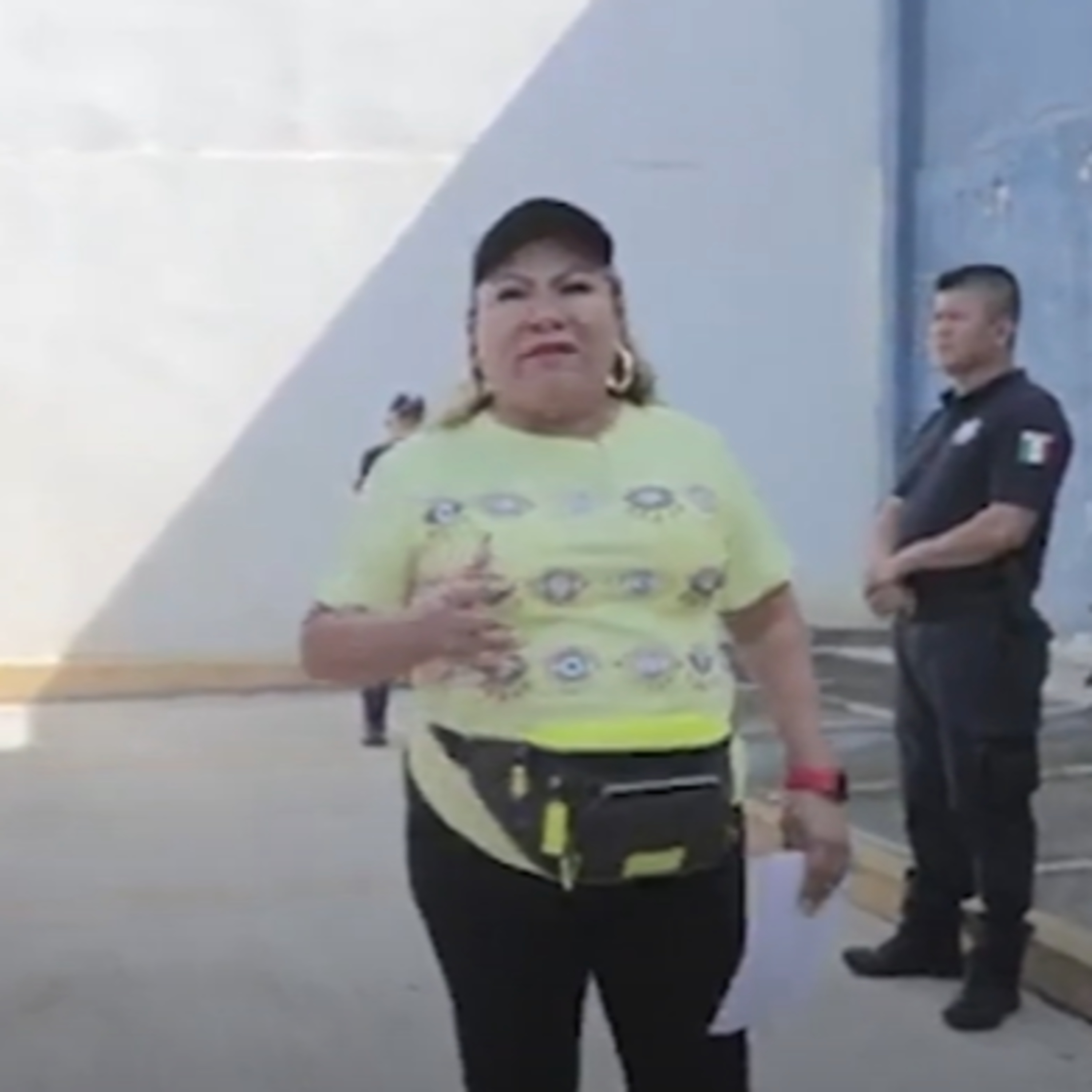 Alcaldesa de Suchiate abandona sus funciones; viajó a EU a aclarar la alerta por violencia episode artwork