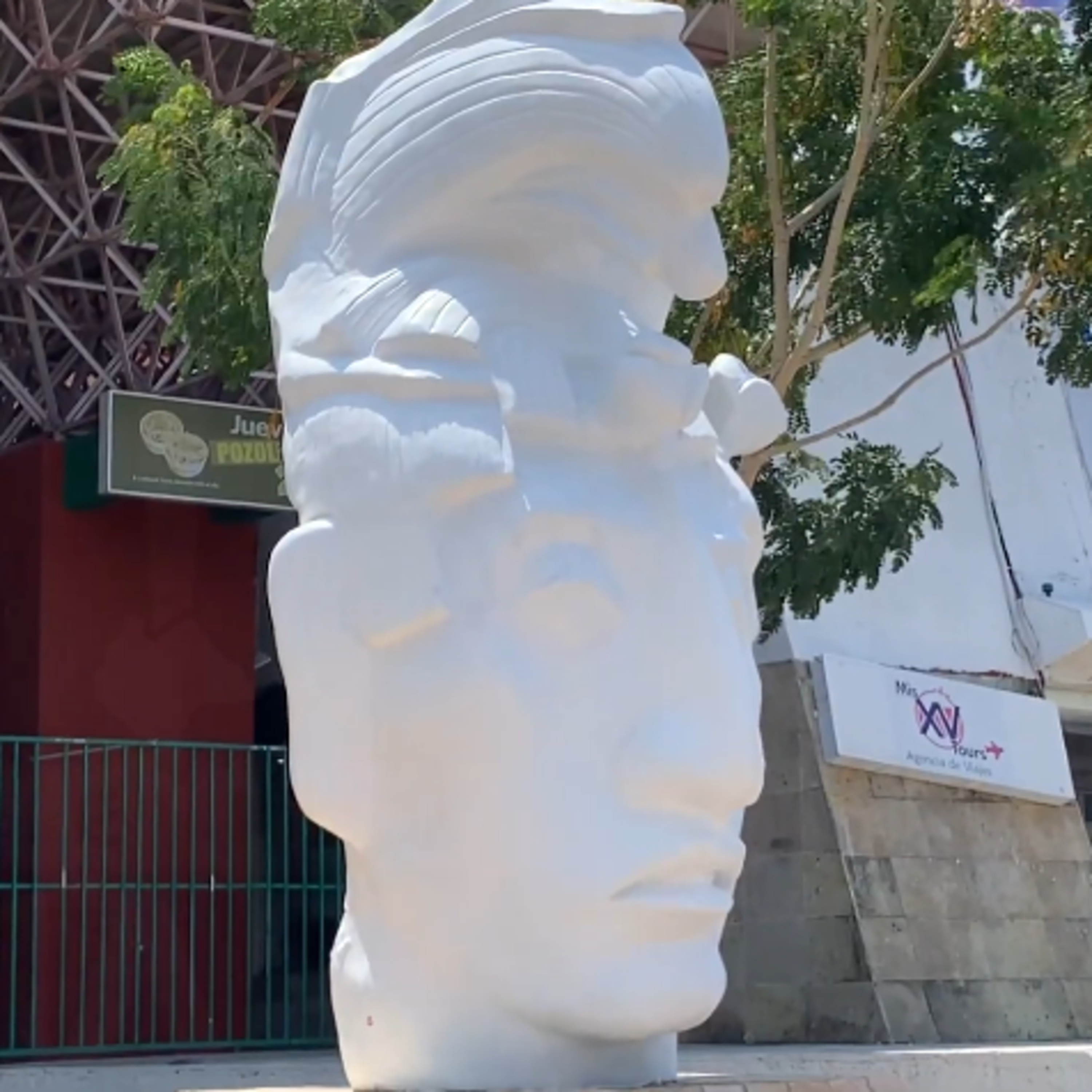 Así fue concebida la Cabeza Maya, un referente en Tuxtla episode artwork