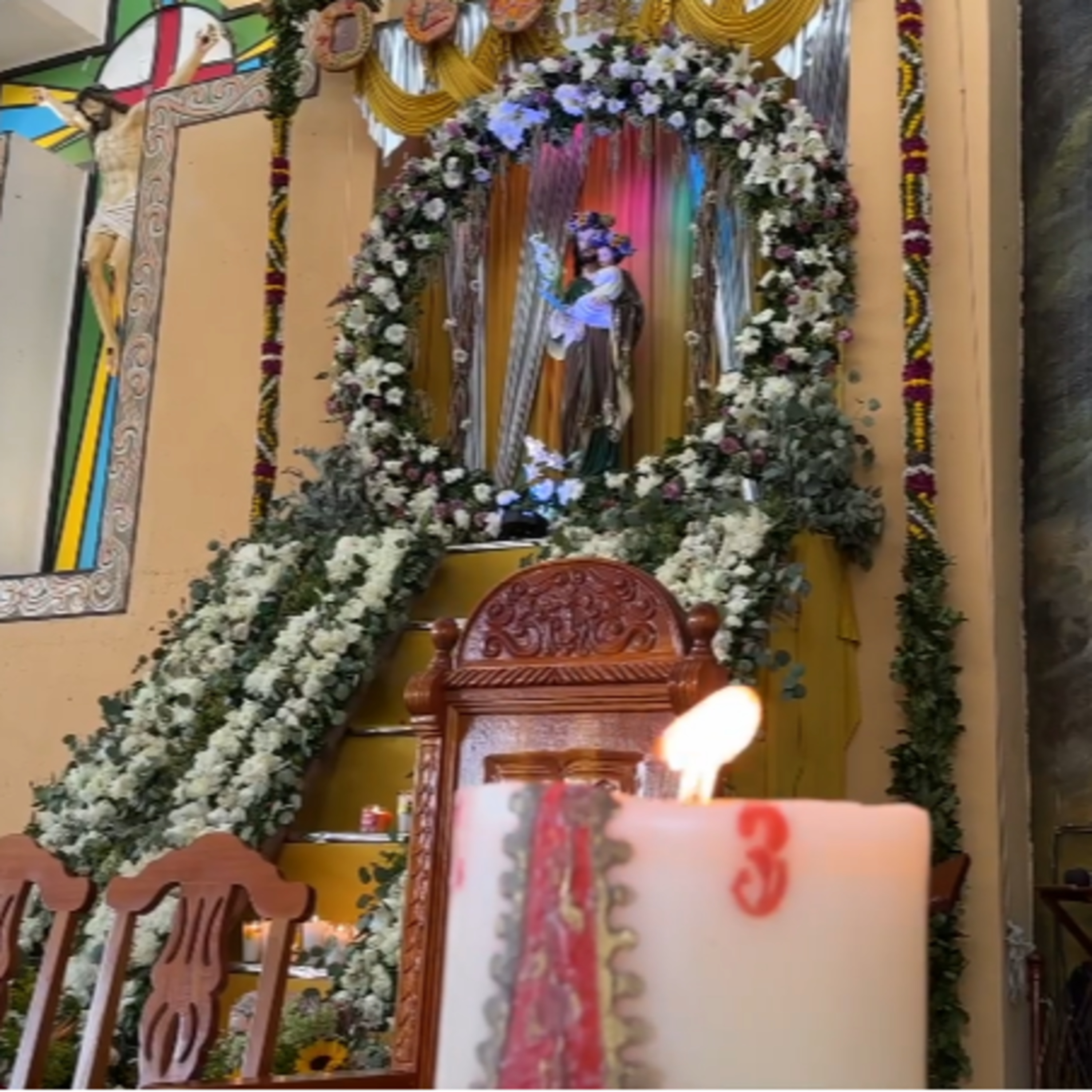 De fiesta el padre de la Iglesia y patronato de los carpinteros episode artwork