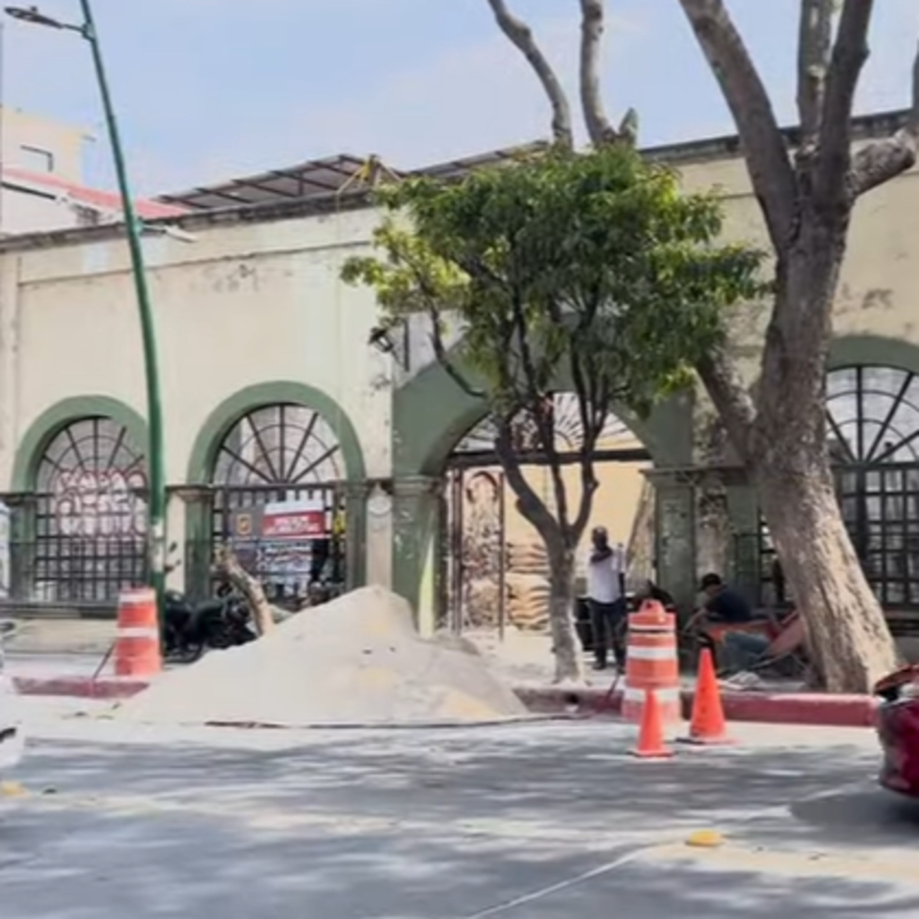 Este edificio de Tuxtla es histórico, lo están remodelando episode artwork