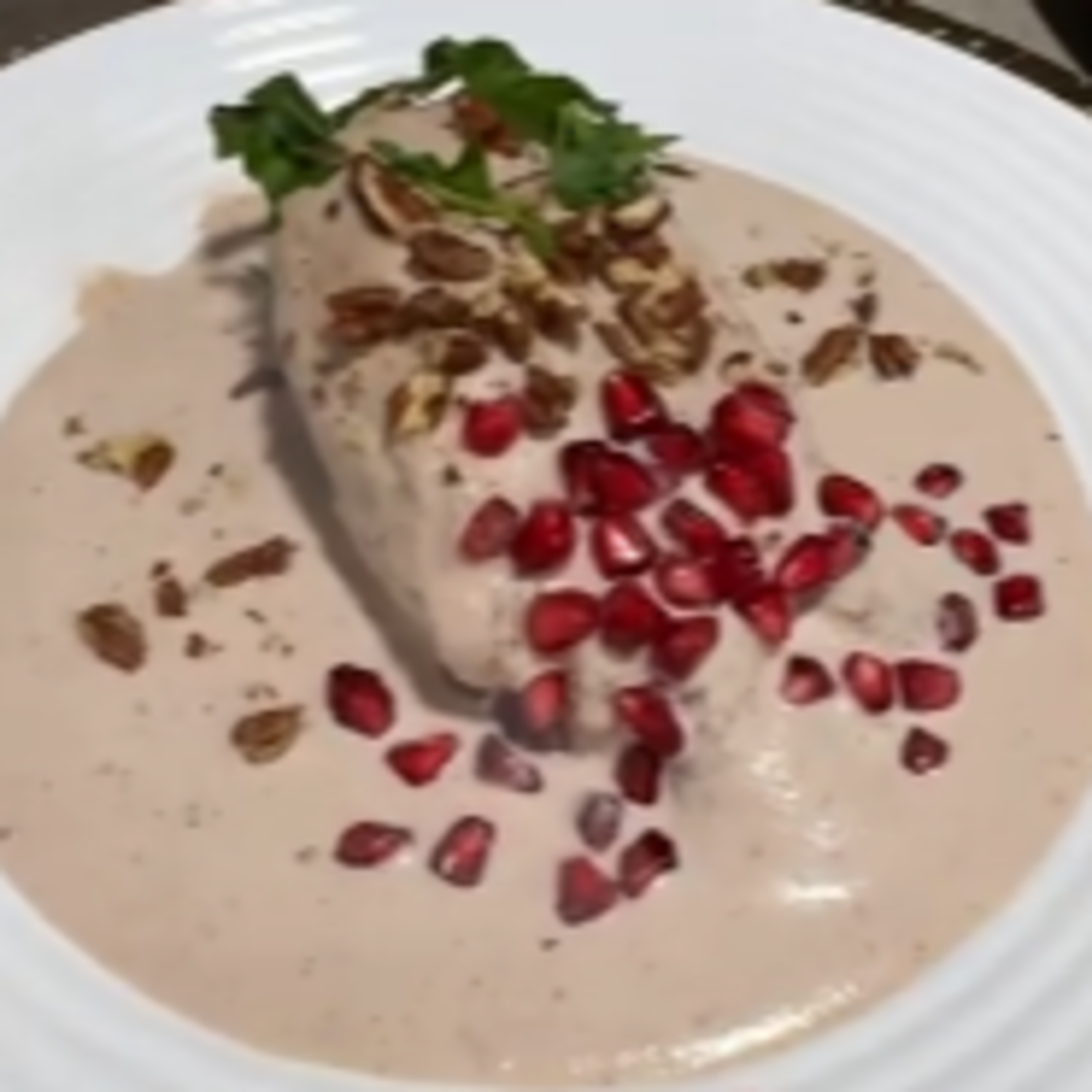 🌶️ ¿Por qué son tan caros los chiles en nogada? Descubre la razón detrás de su precio 🍽️ episode artwork