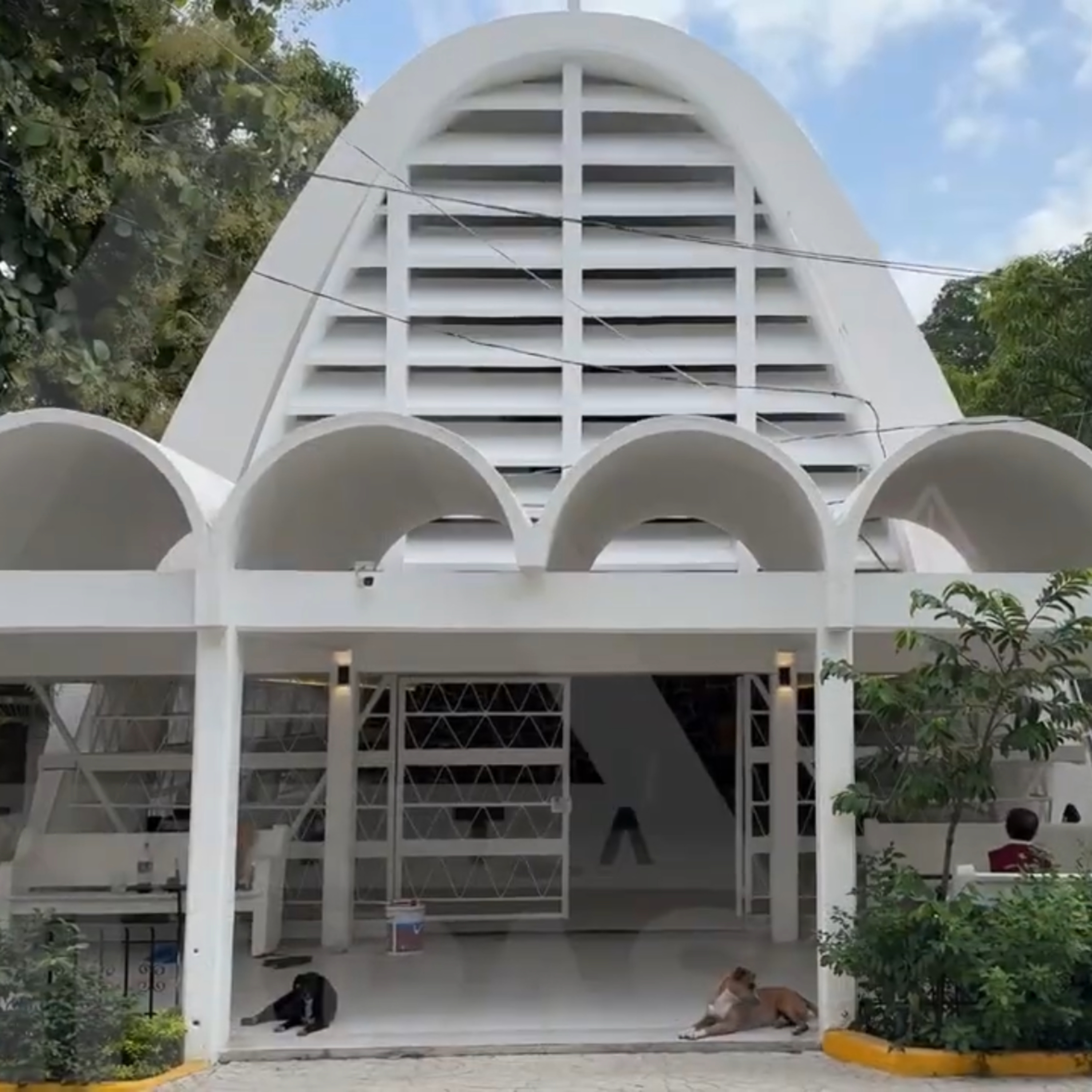 🏛️ Una joya de Tuxtla: la capilla del panteón municipal  episode artwork