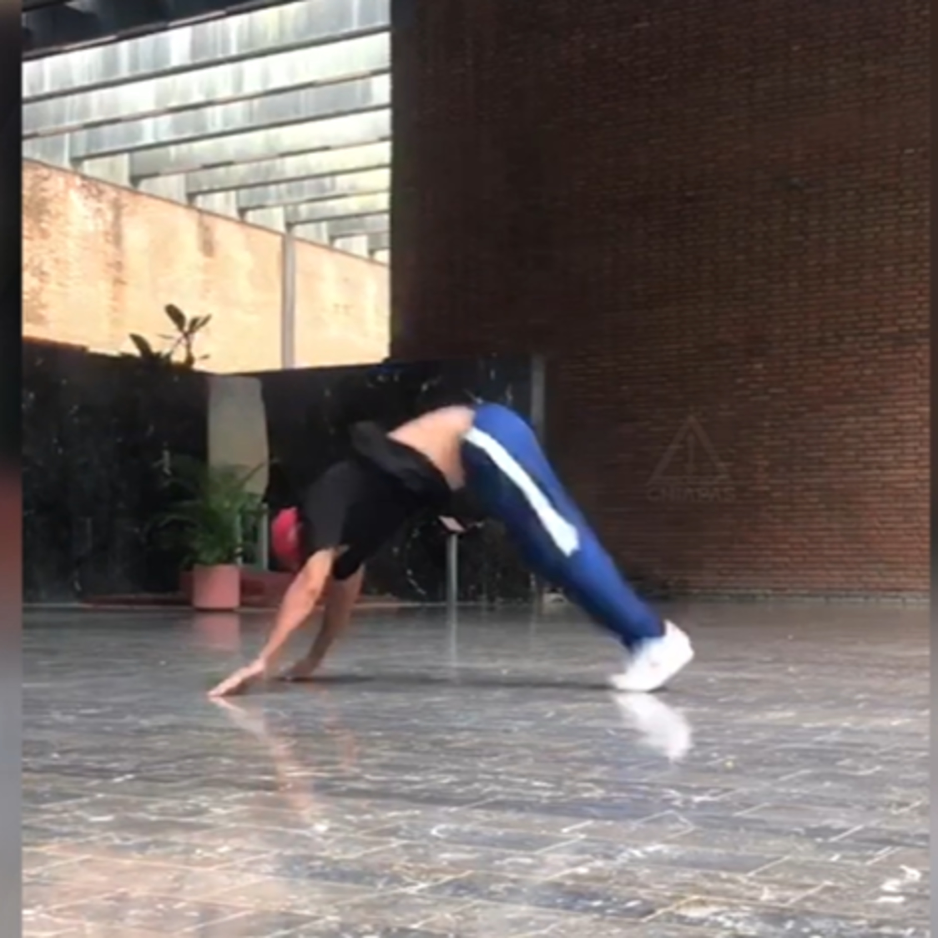 🕺 El arte del breakdance: Francisco Pastor inspira desde las calles de Tuxtla episode artwork