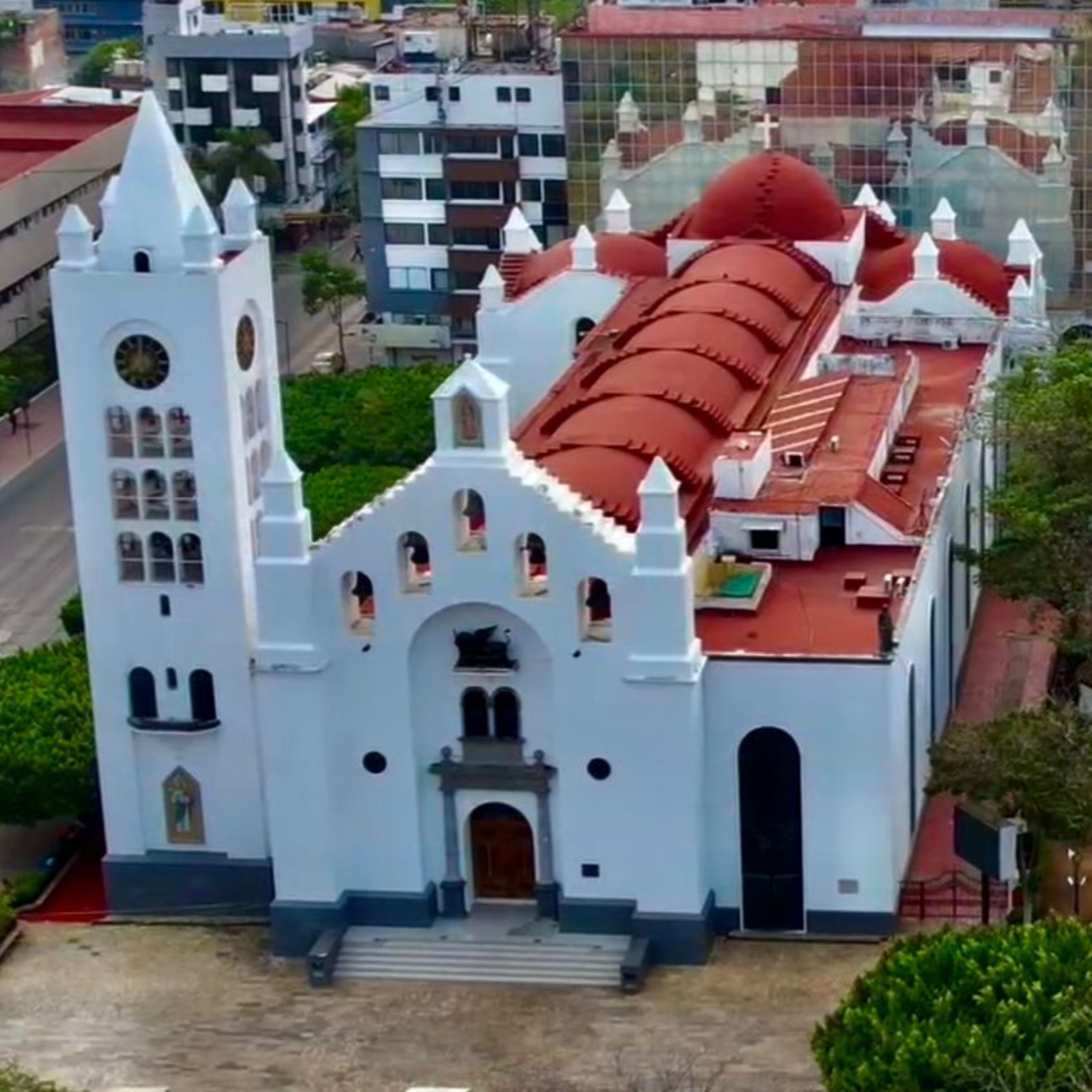 Catedral de San Marcos: Historia y transformación en el corazón de Tuxtla episode artwork