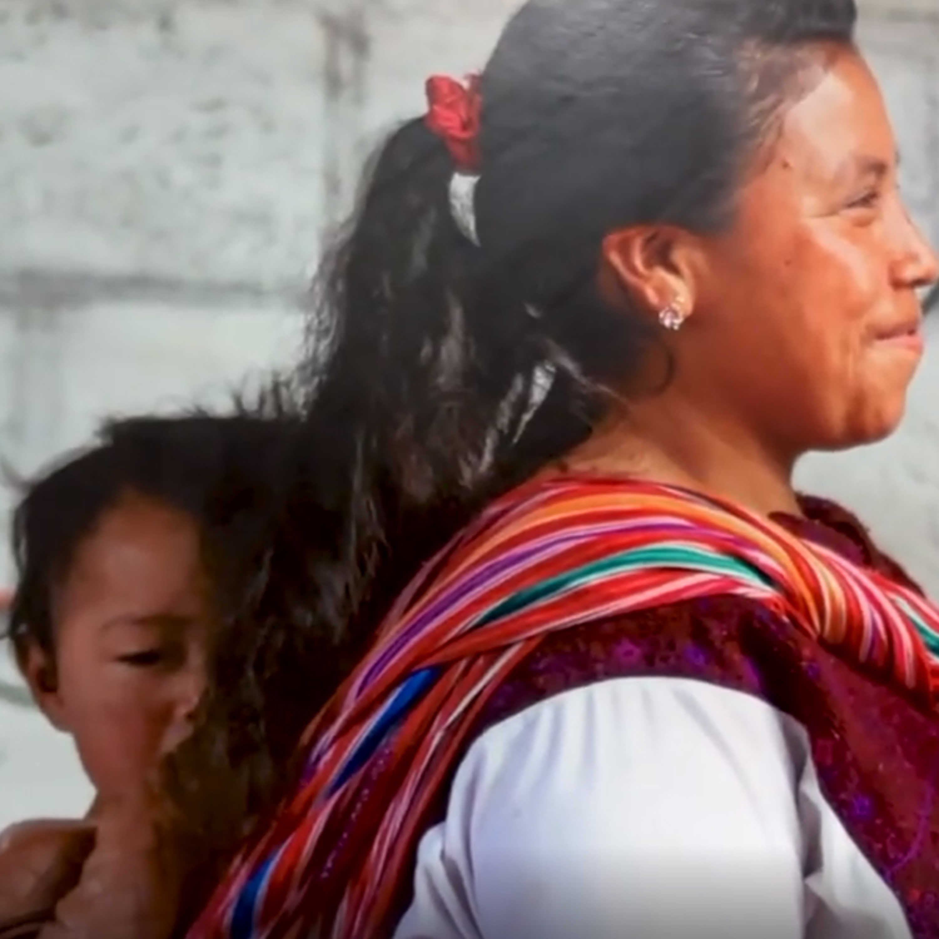 Rebozo y resistencia: mujeres que portean siguen siendo discriminadas en Chiapas episode artwork