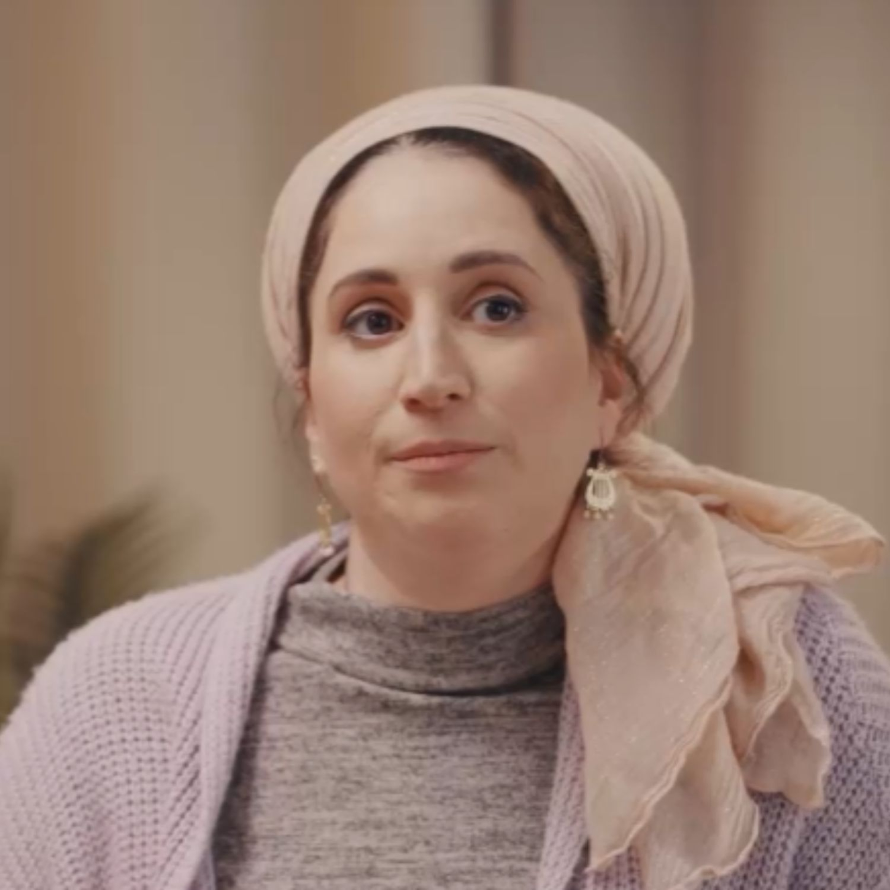פתוח עם אפרת ברזל: כיצד יוצרים קירבה רגשית בזוגיות? episode artwork