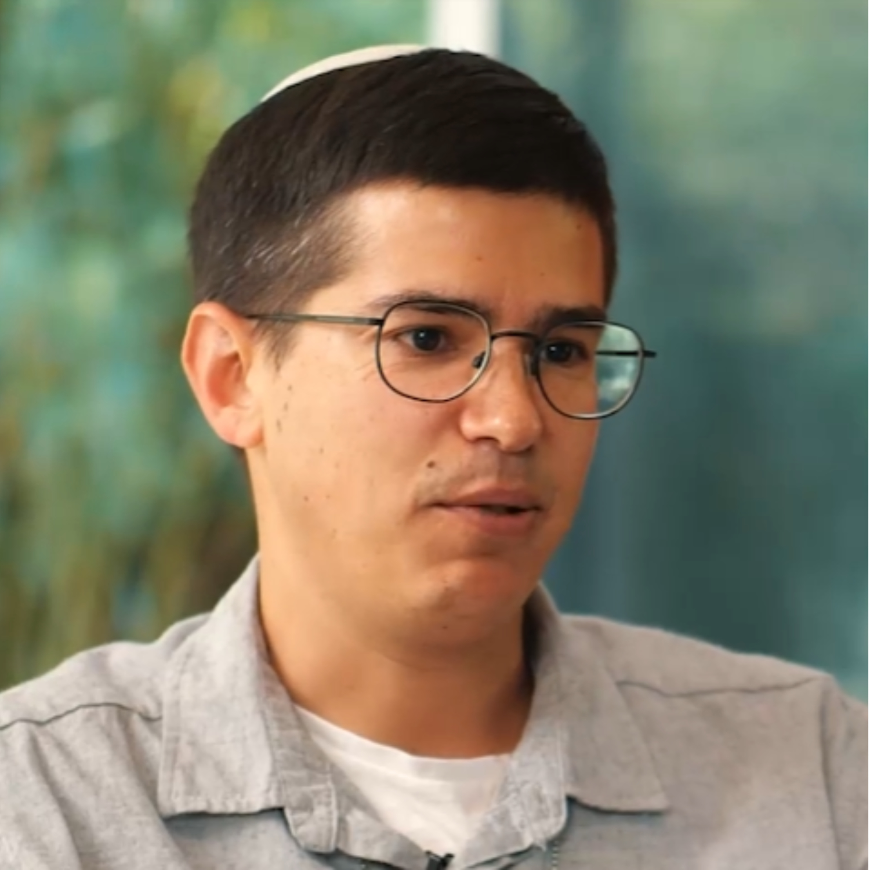 "השכול הוא לכל החיים": איתמר ויזל על הגעגועים לאח שנפל בעזה episode artwork
