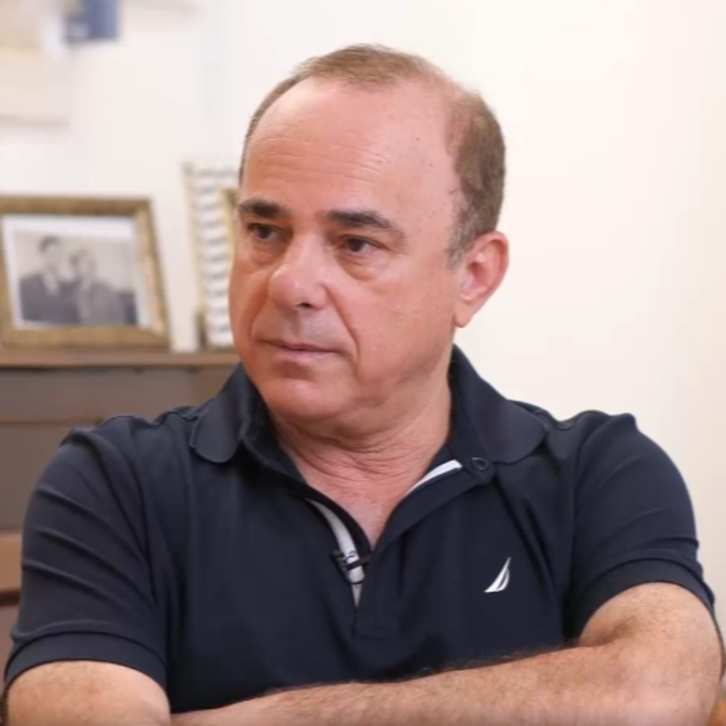 "צה"ל ומשרד הביטחון יצאו נגדי למלחמת עולם": ריאיון עם יובל שטייניץ episode artwork