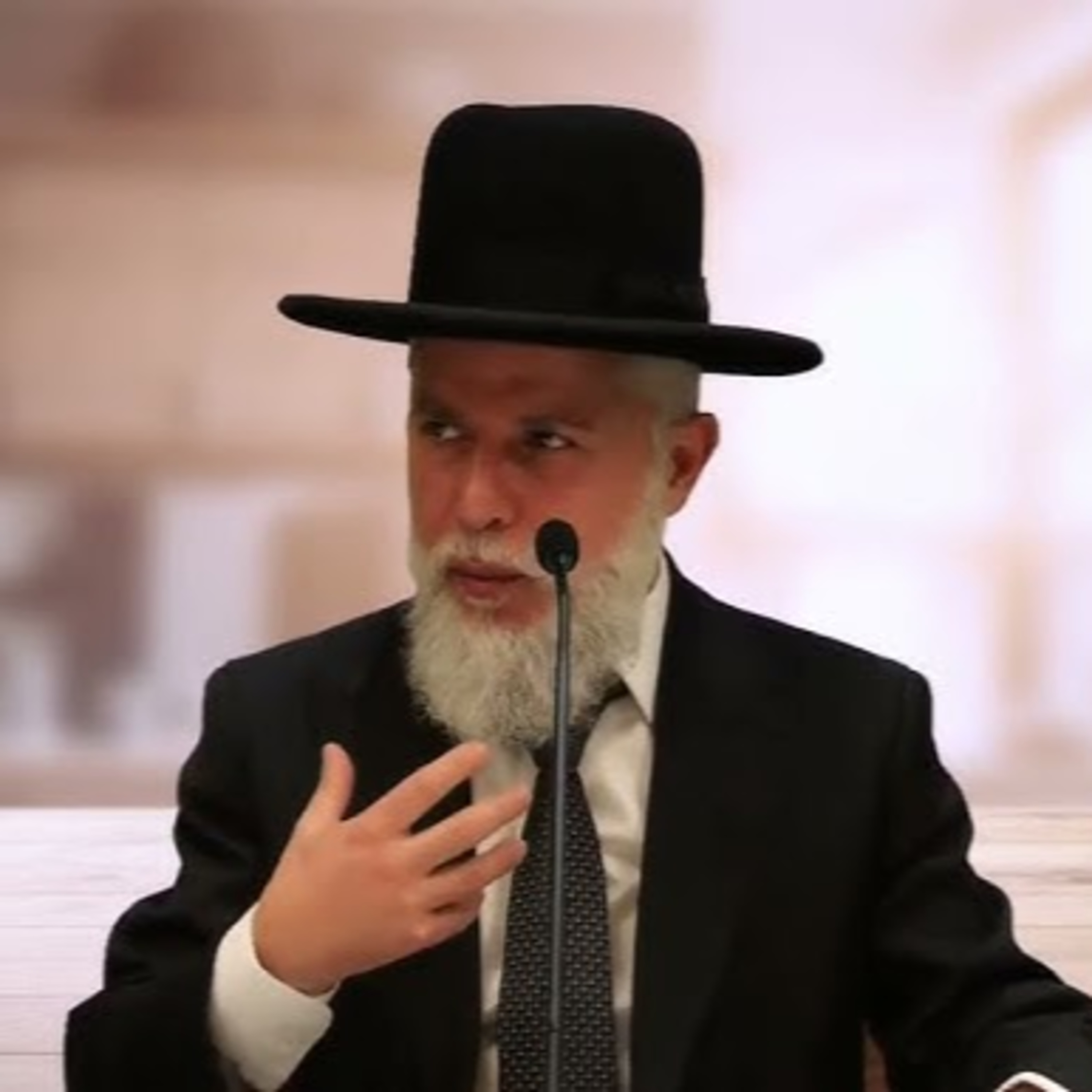 הרב זמיר כהן - מסרים לחיים מפרקי אבות: אל תתנהג בהתנשאות episode artwork