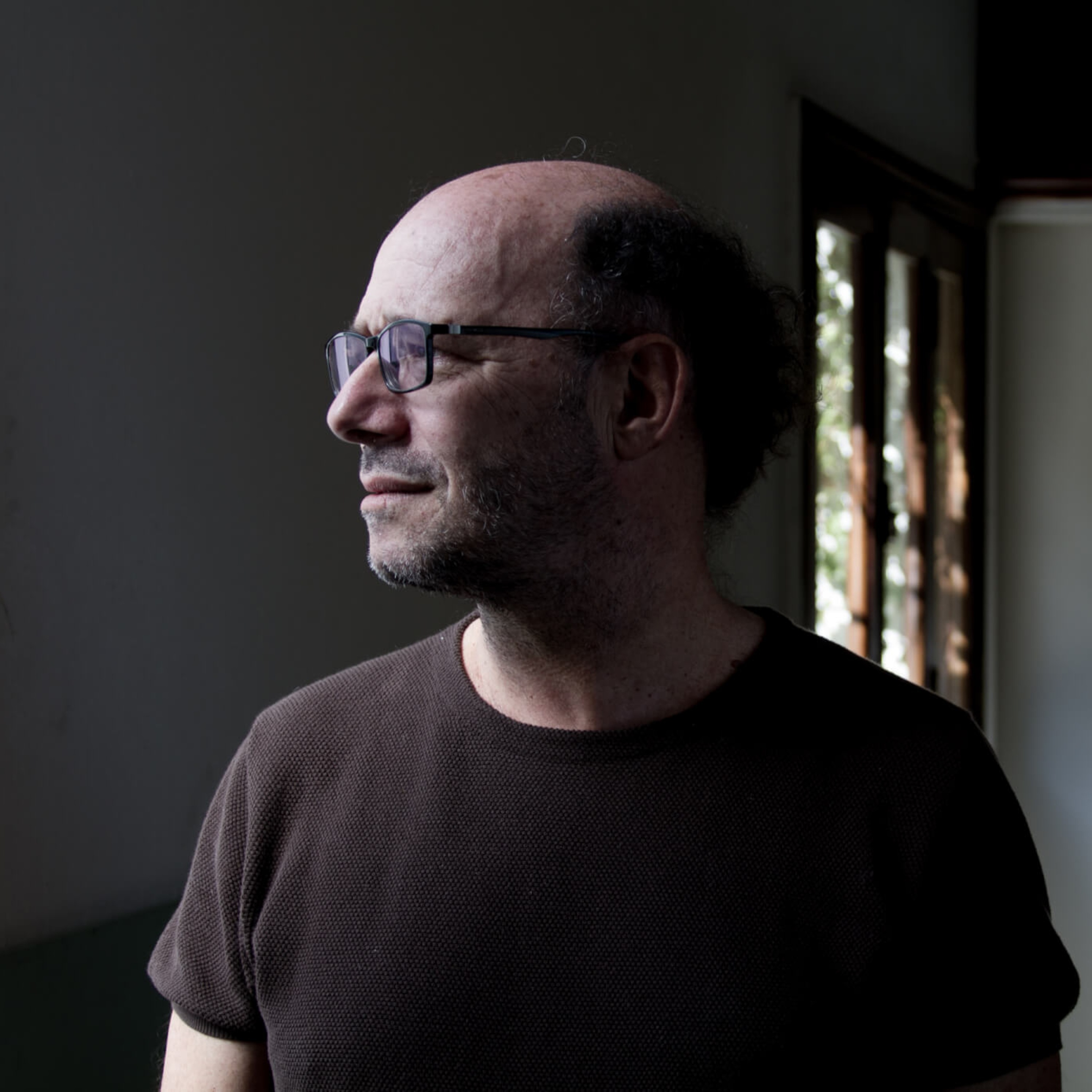 Ezequiel Fernández Moores, periodista y escritor episode artwork