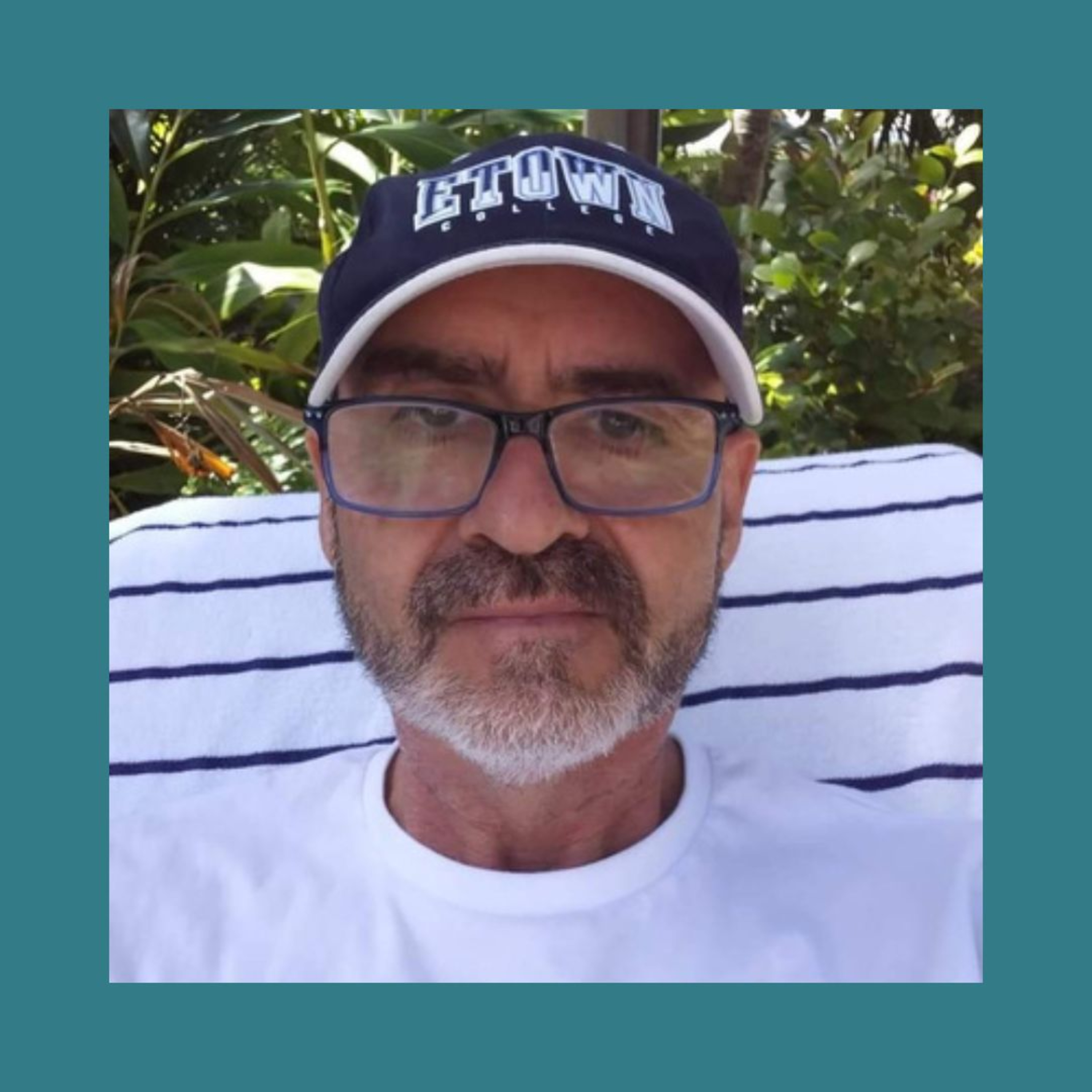 Walter Gerardo Greulach - Inmaculada defensa Leído por Walter Gerardo Greulach. episode artwork