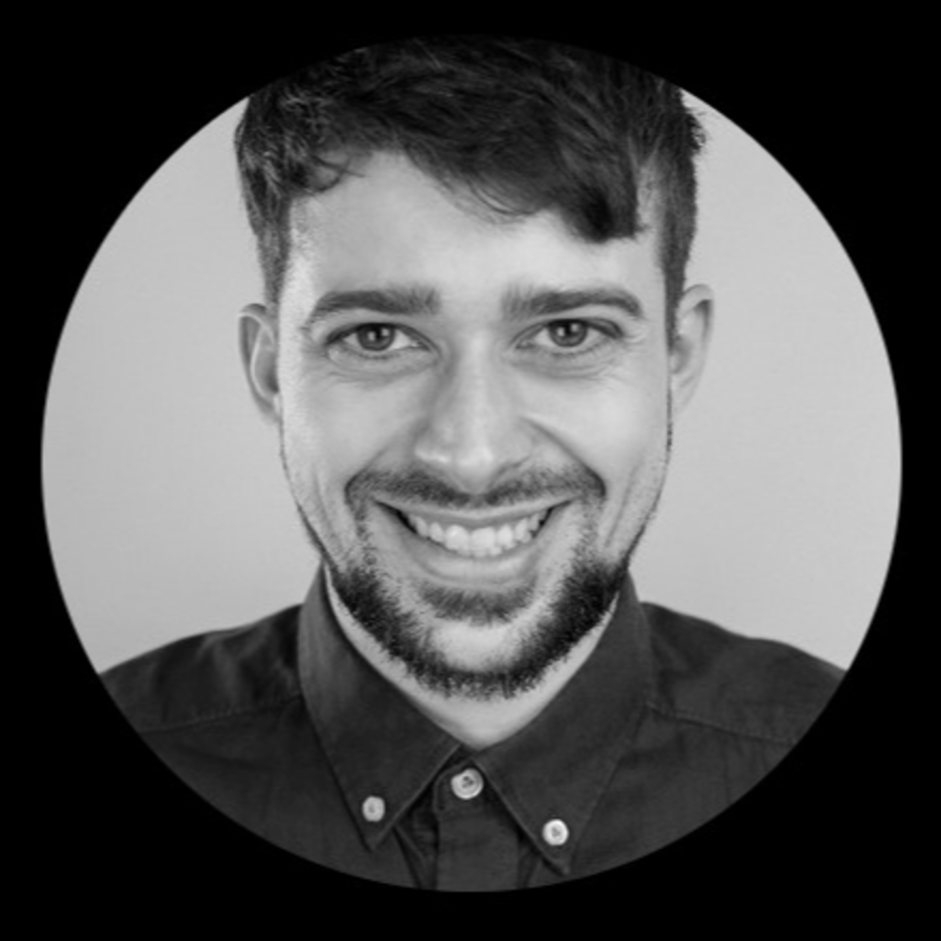 Folge 74 - Alessio Zachariades | Kommunikationsexperte, Regisseur und Produzent für Bühne, Video und Games episode artwork