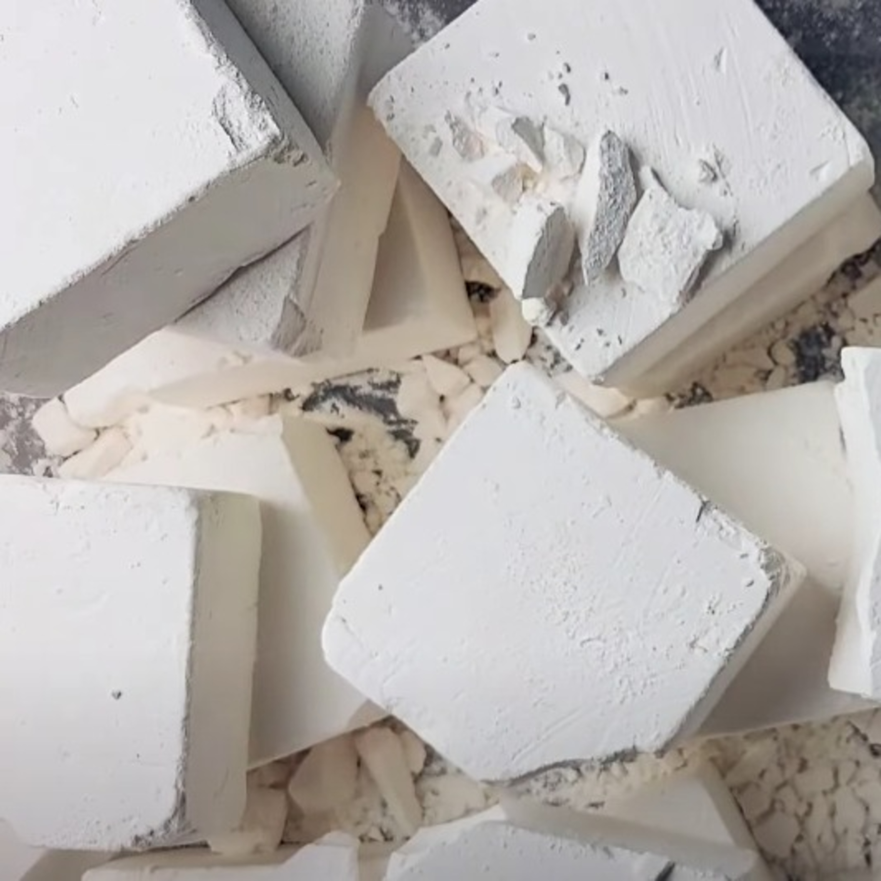 25+ Plain Soft Chalk Blocks 🤍 Fast Crushing, Loud ASMR Sounds, Stress Relief