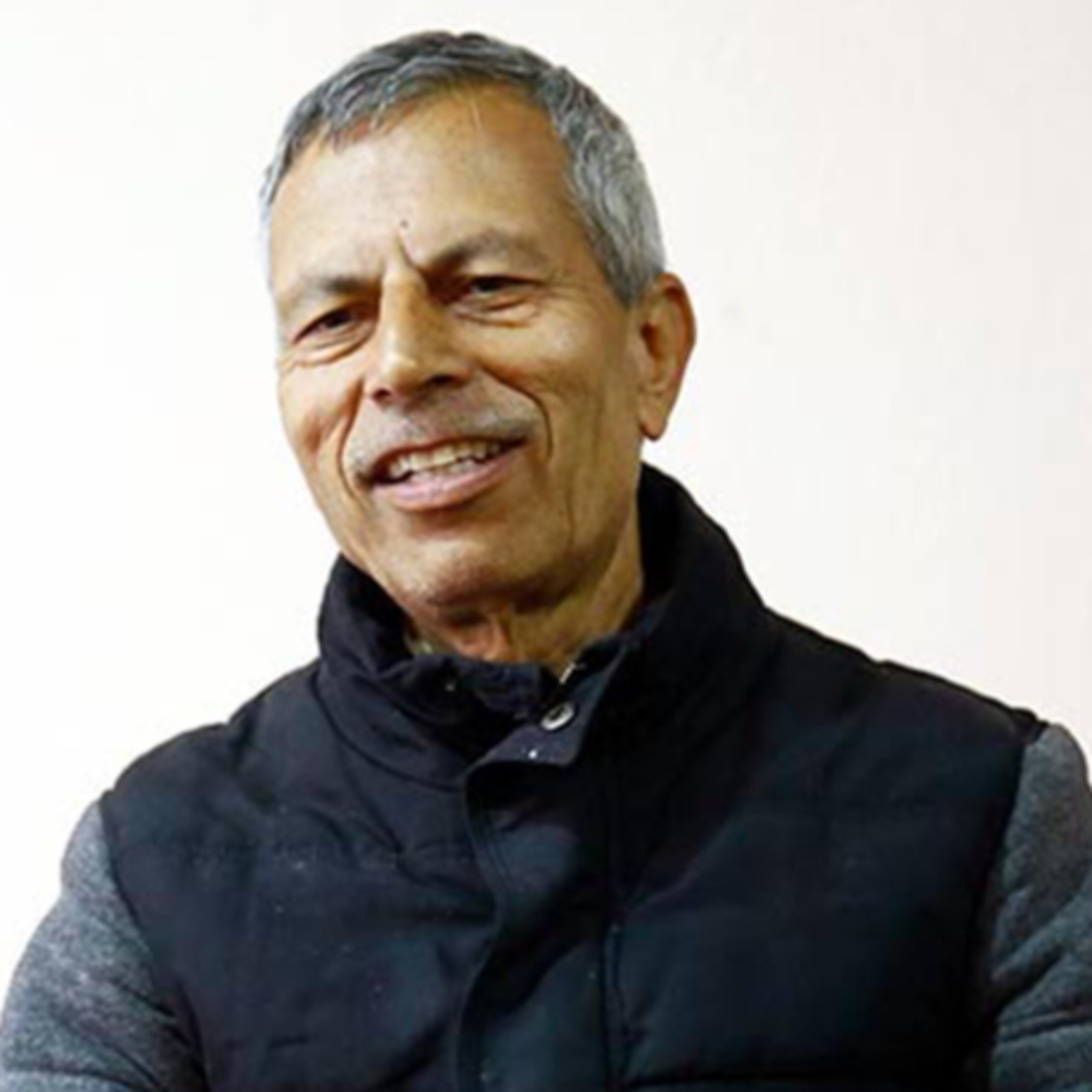 २०७४ असोज ३ भित्रै ल्याइसक्नुपर्ने संघीय शिक्षा ऐन ८ वर्षपछि ल्याउँदा पनि किन यत्रो बिबाद ? शिक्षाविद् प्रा.डा. बिध्यानाथ कोइराला episode artwork