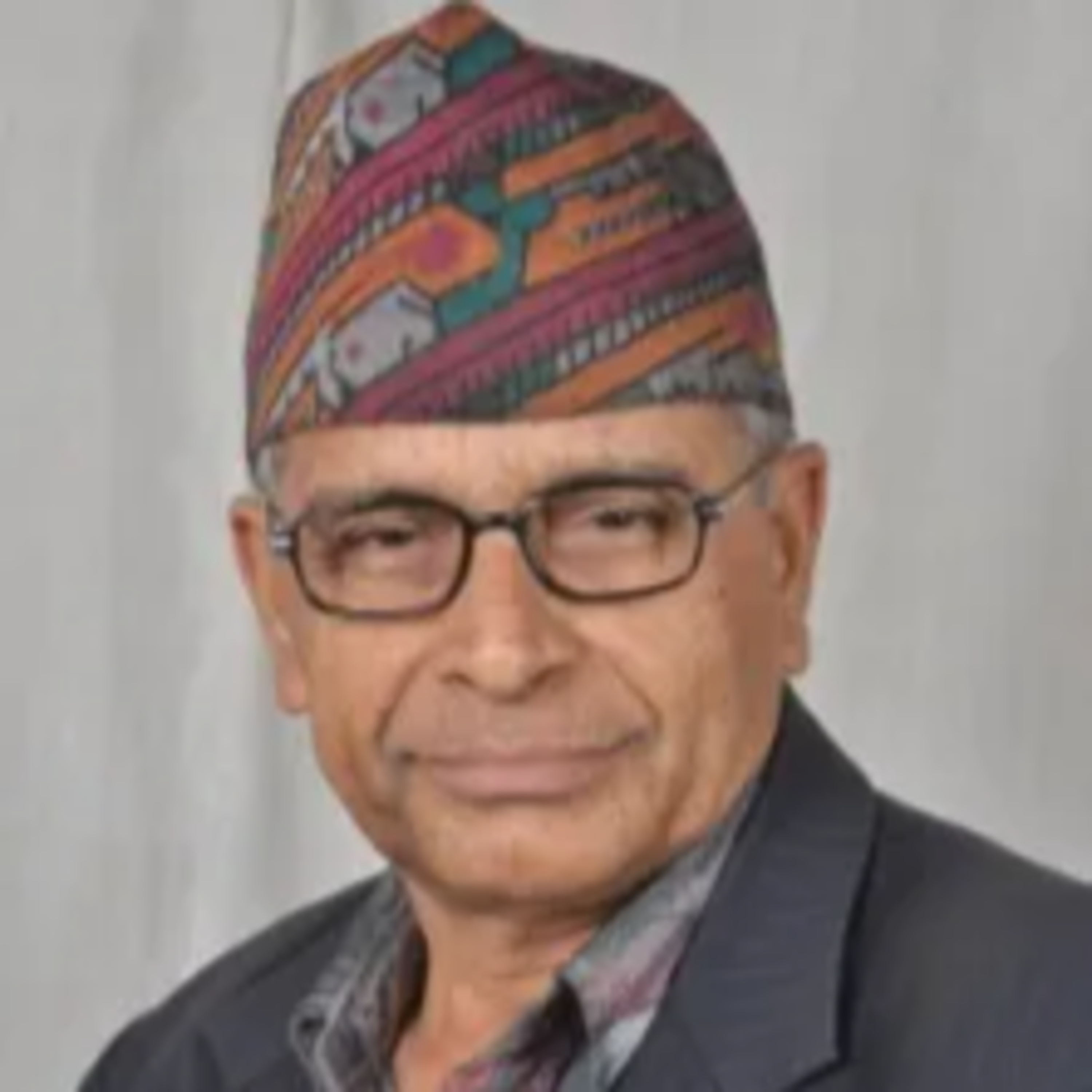 छोटो अवधि मै यो व्यवस्था प्रति नागरिकको भरोसा किन टुट्दै छ ? विश्लेषक प्रा.डा. बद्रीविशाल पोखरेल episode artwork