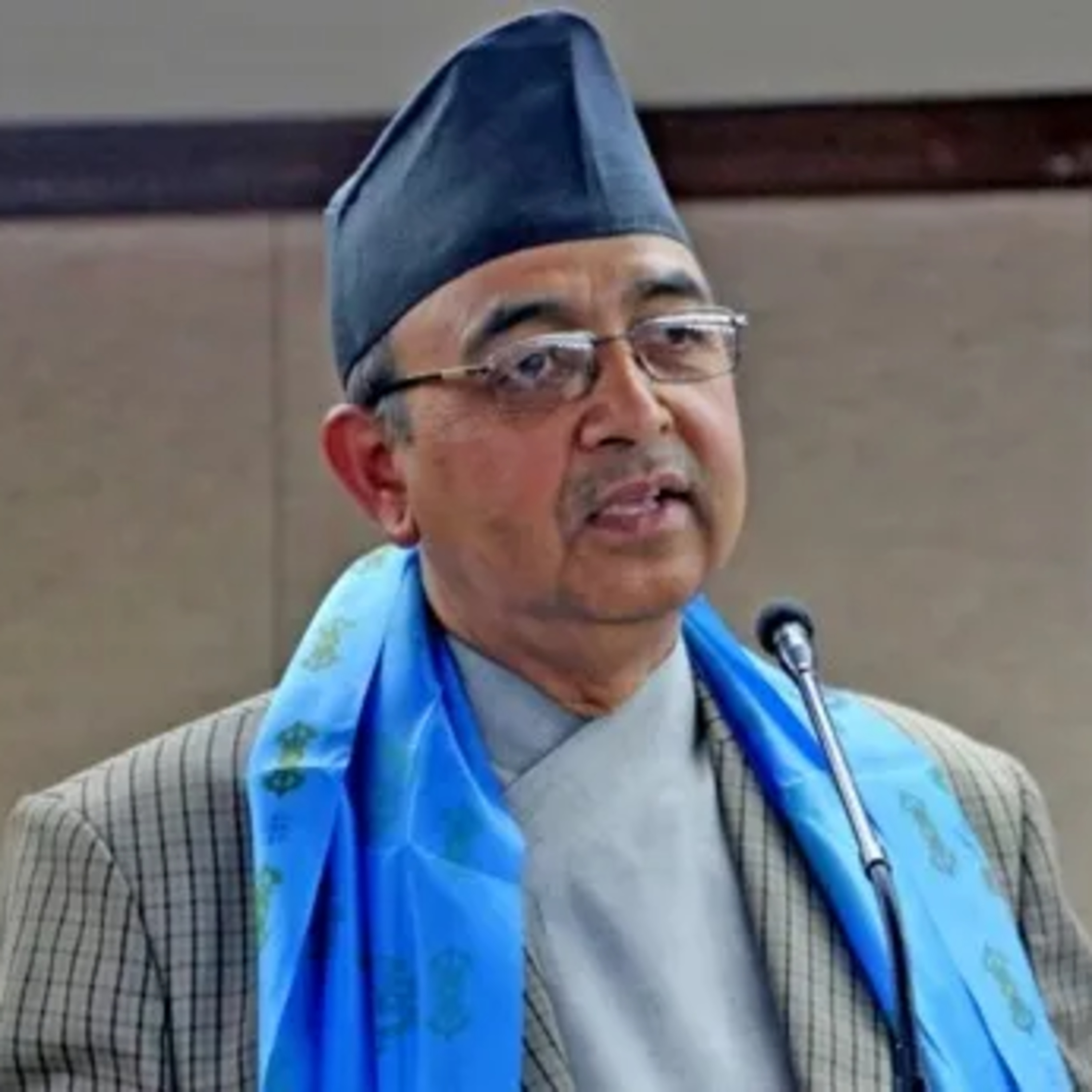 एमाले र माओवादी लगाएतका कम्यिनिष्ट दल मिलेर एउटै पार्टी बनाउने चर्चा. के संभव छ ? चन्द्रप्रकाश मैनाली, कम्युनिष्ट राजनीतिज्ञ episode artwork