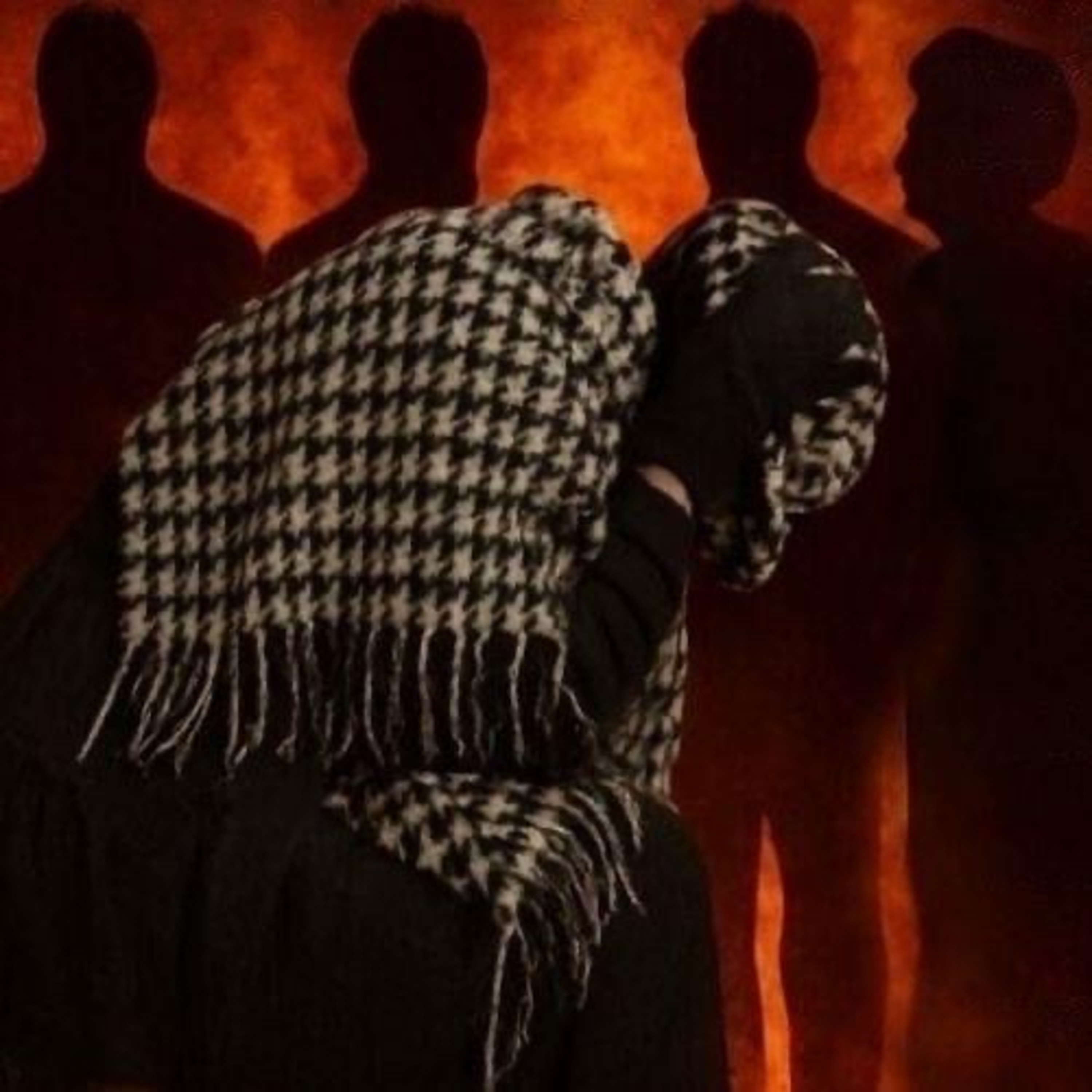 Ronja Sorell – Autorin von “Verheiratet mit einem Pädophilen und Mutter einer Transtochter”