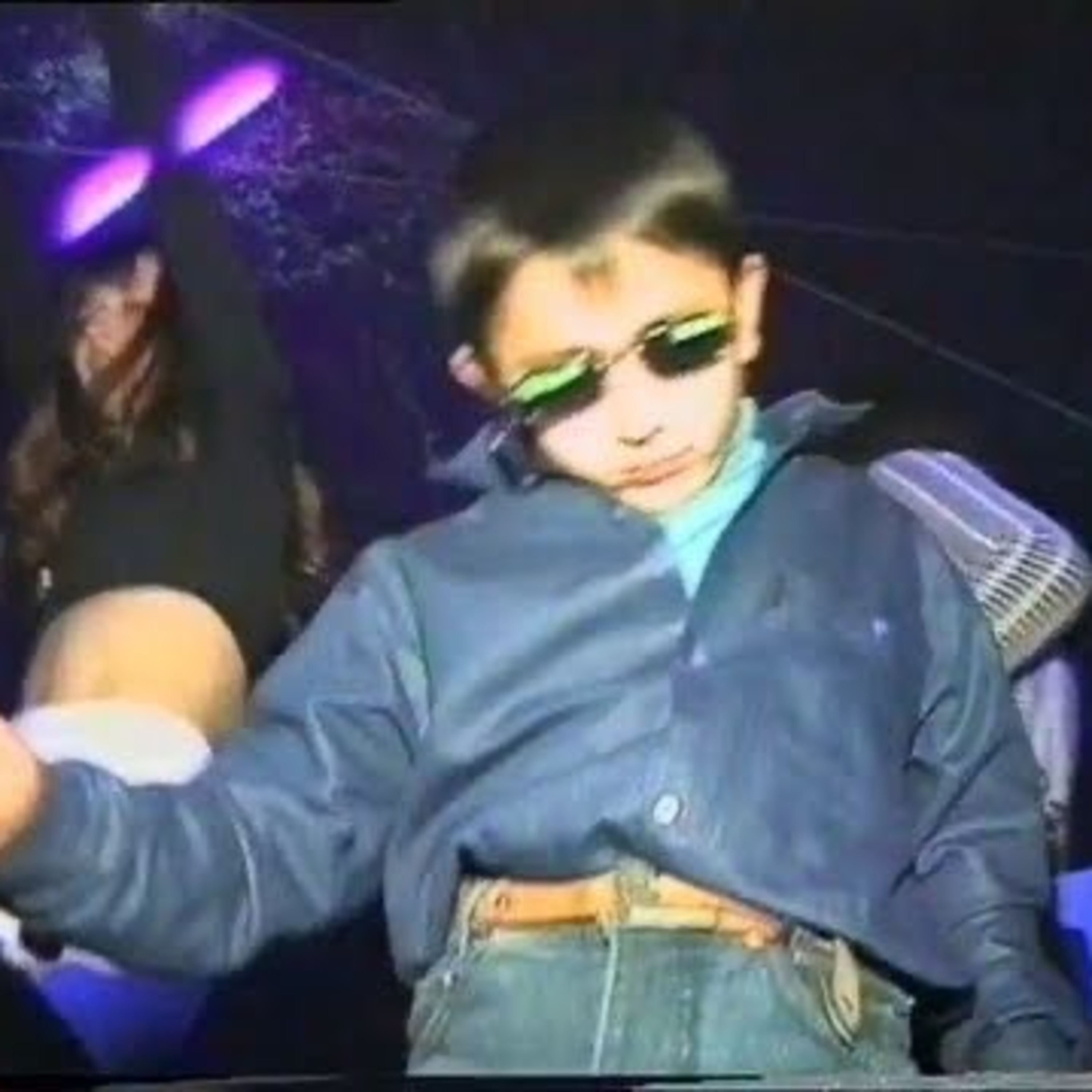 90'lar Türkçe Pop ile Merkür Retrosu Burç Yorumları episode artwork